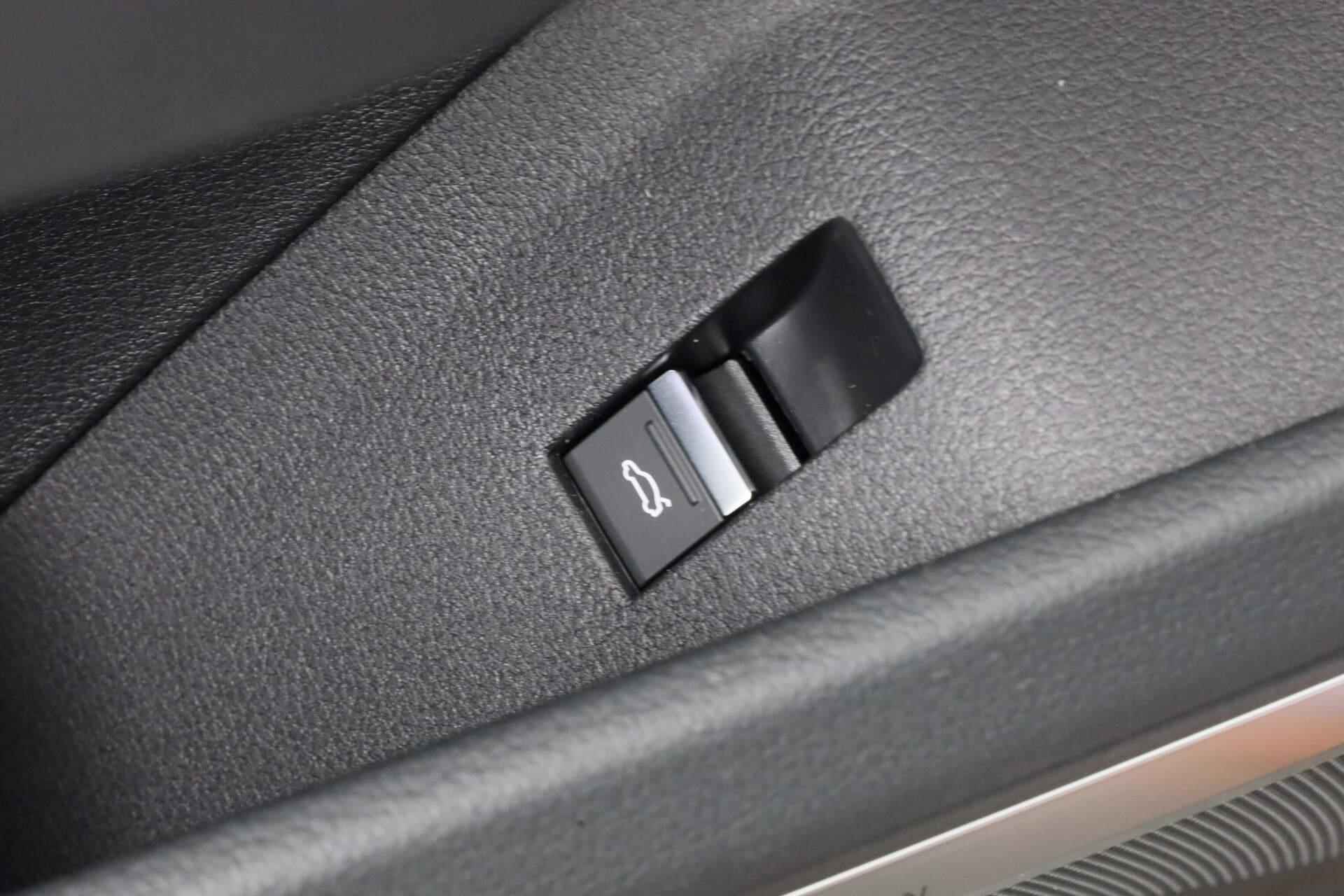 Audi e-tron 55 408PK quattro S Edition | Pano | 360 Camera | B&O | ACC - 40/50