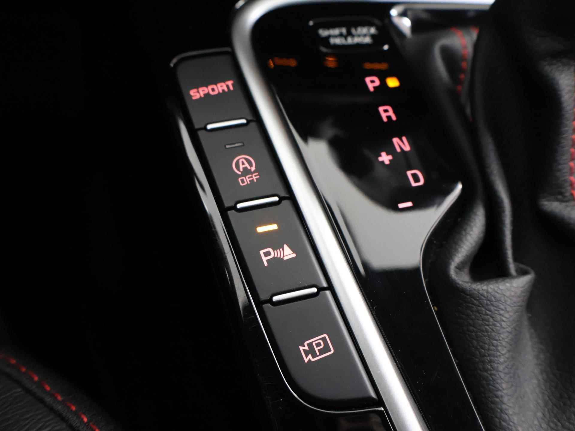 Kia ProCeed 1.6 T-GDi GT | Panoramadak | JBL Audio | Elektrisch verstelb. bestuurdersstoel met geheugen | Stoel/Stuurwielverwarming - 26/48