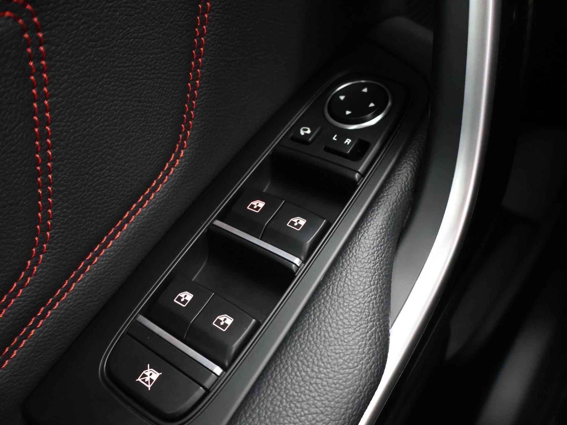 Kia ProCeed 1.6 T-GDi GT | Panoramadak | JBL Audio | Elektrisch verstelb. bestuurdersstoel met geheugen | Stoel/Stuurwielverwarming - 38/48