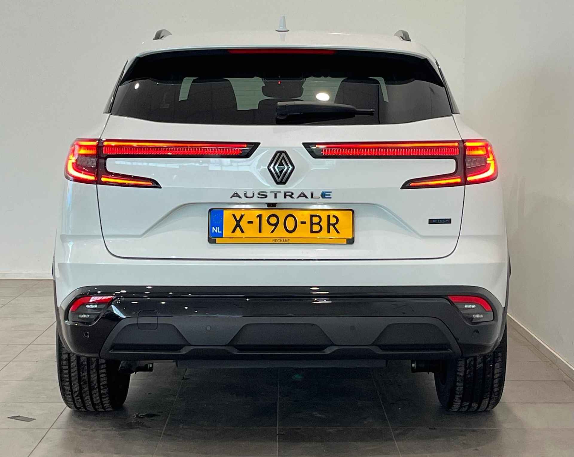 Renault Austral 1.2 E-Tech Hybrid 200 Iconic Esprit Alpine CLIMA | ADAPTIVE CRUISE | 360 CAMERA | PANO | STOEL + STUUR VERWARMING | ELEKTRISCHE KOFFERKLEP | ELEKTRISCHE STOELEN | - 45/48