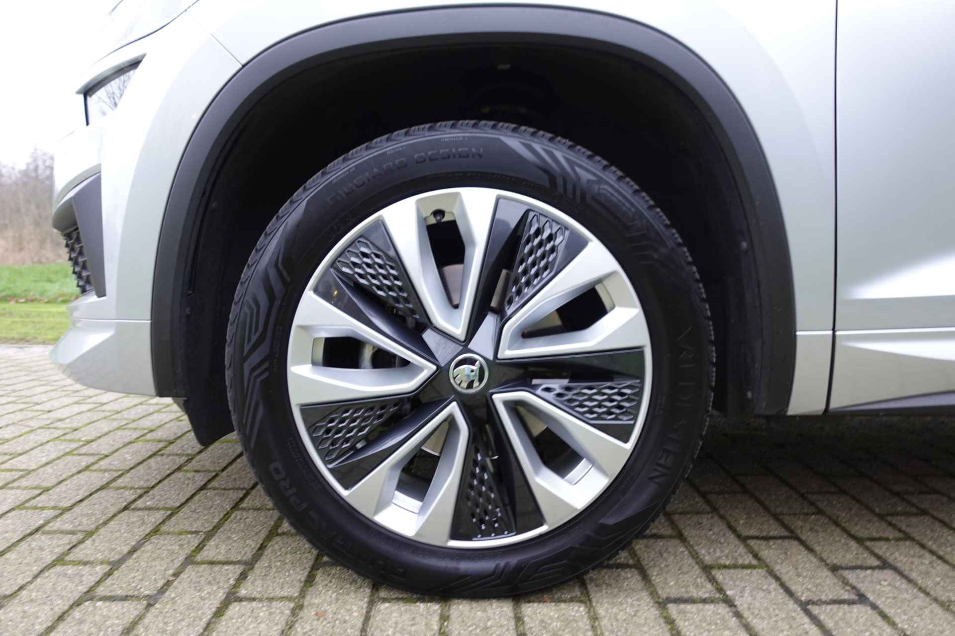 Škoda Kodiaq 1.5 TSI Sportline Business,Winterpakket,Trekhaak,Camera - 11/55