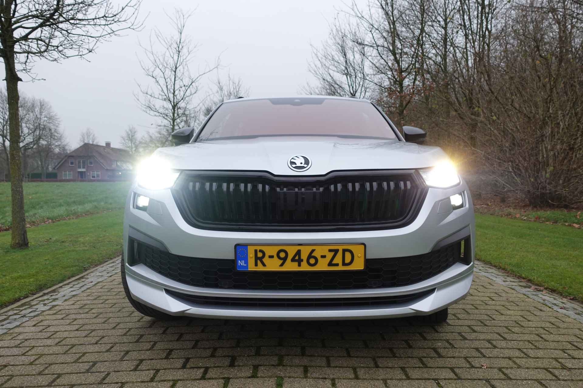 Škoda Kodiaq 1.5 TSI Sportline Business,Winterpakket,Trekhaak,Camera - 18/55