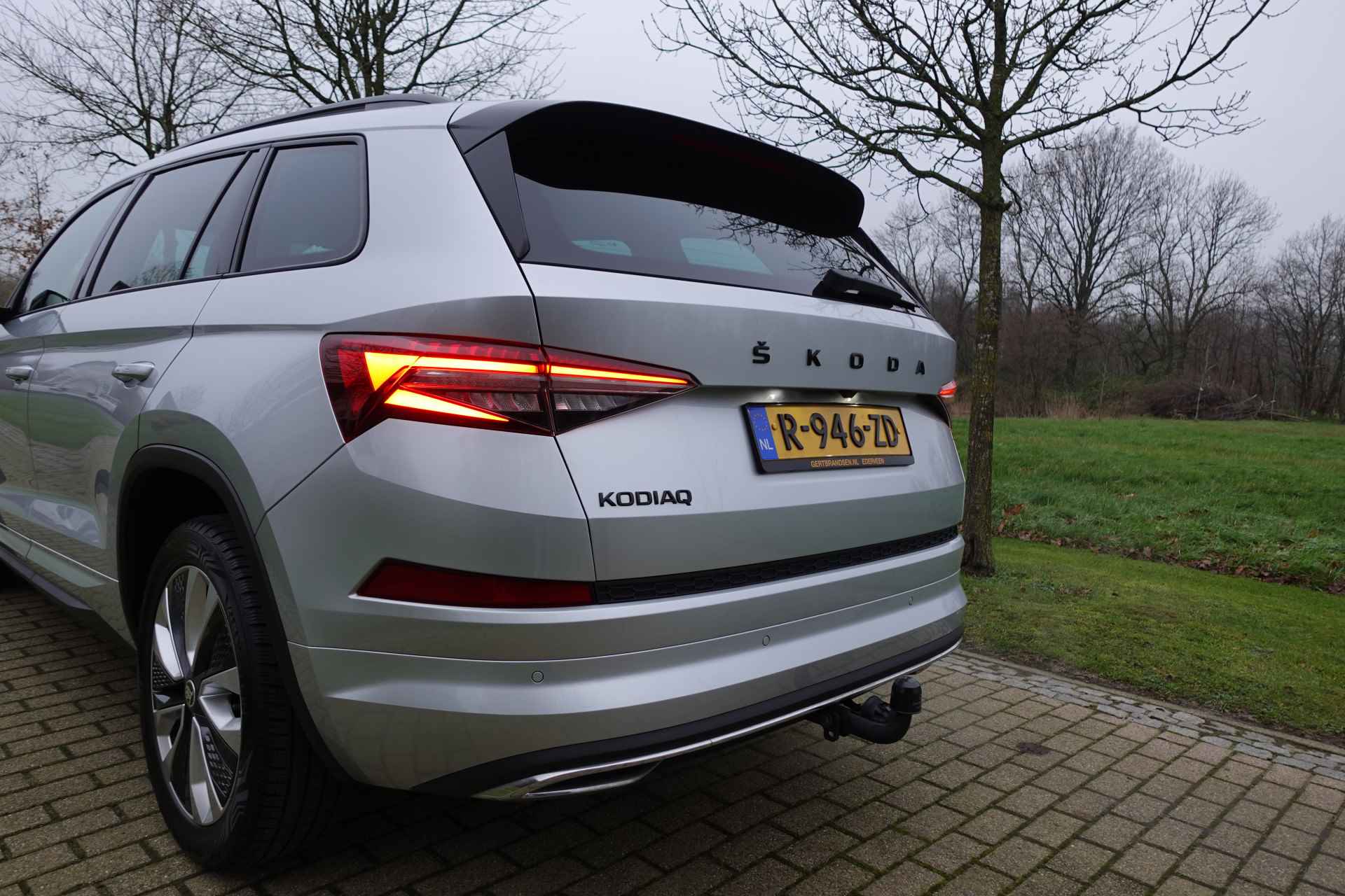 Škoda Kodiaq 1.5 TSI Sportline Business,Winterpakket,Trekhaak,Camera - 27/55