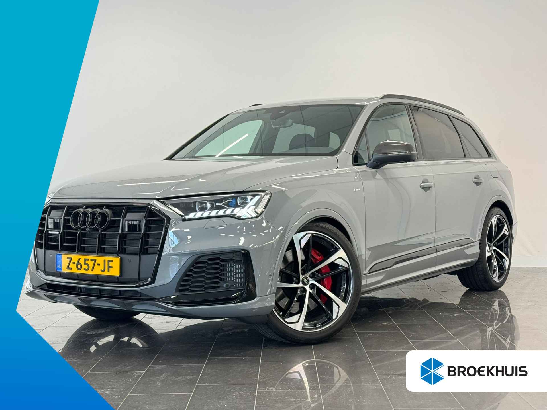 Audi Q7 60 TFSI e quattro Pro Line S Competition plus | Assistentiepakket Tour + Parking | Luchtvering | Keyless | Alcantara | Trekhaak - 1/47