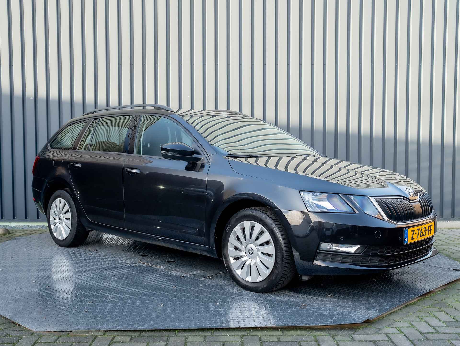 Škoda Octavia Combi 1.0 TSI DSG Greentech Ambition | Parkeersensoren V&A | Apple Carplay | Navi | Prijs Rijklaar!! - 20/40