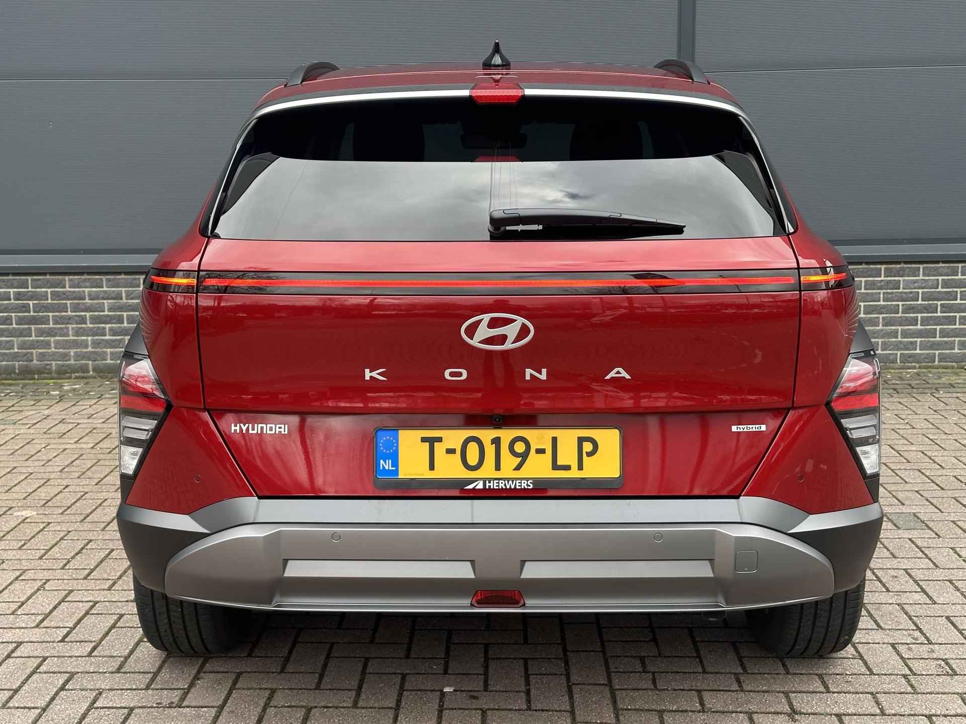 Hyundai Kona 1.6 GDI HEV Premium luxe uitvoering / leder / navigatie / stoelverwarming en verkoeling / carplay / 5 jaar garantie - 9/43