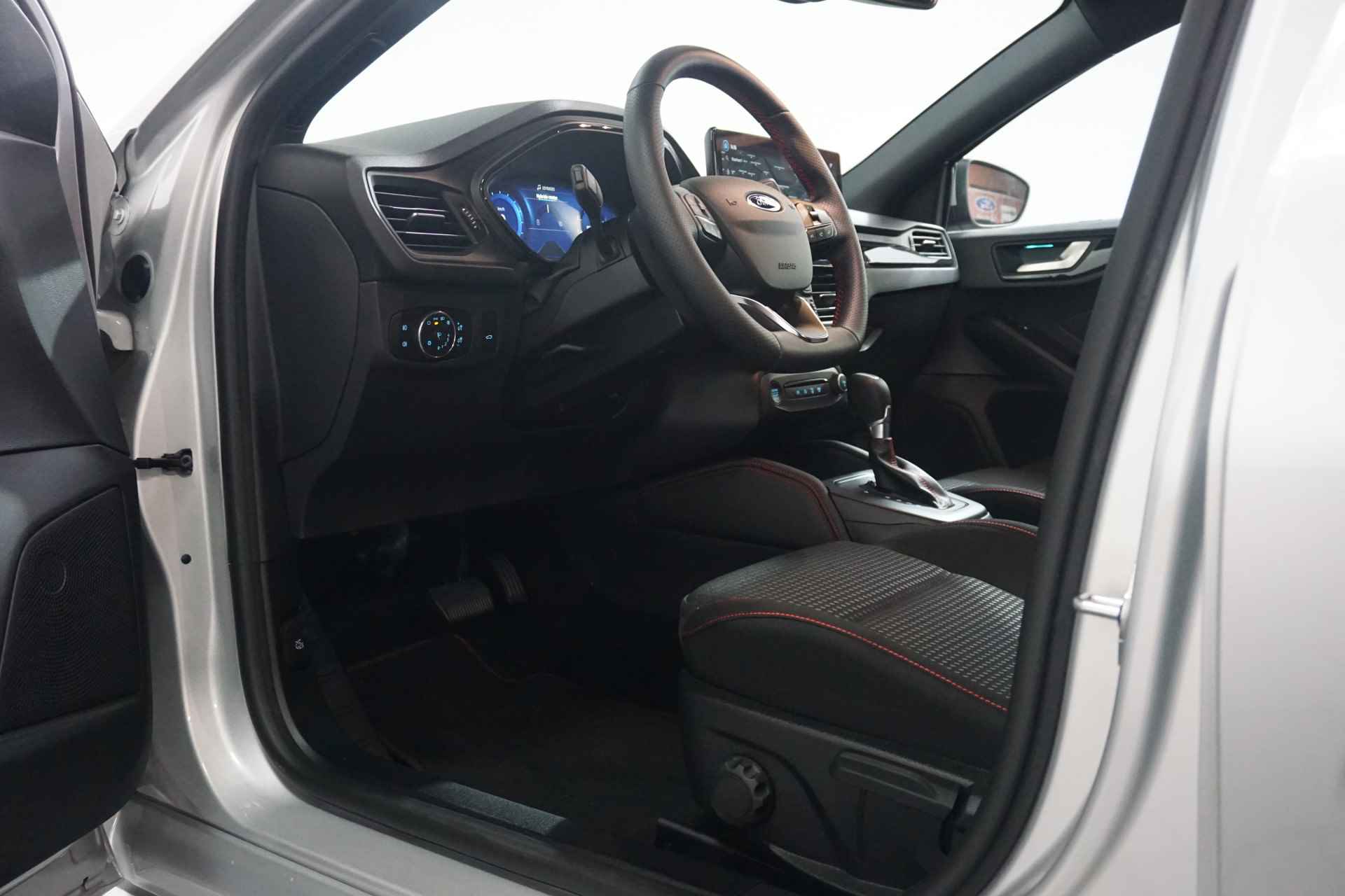 Ford Focus Wagon 1.0 155 pk EcoBoost St-Line Automaat | Verlengde Garantie 03-2028 / 100.000km | Camera | Adaptive Cruise | Winter Pakket | - 4/29