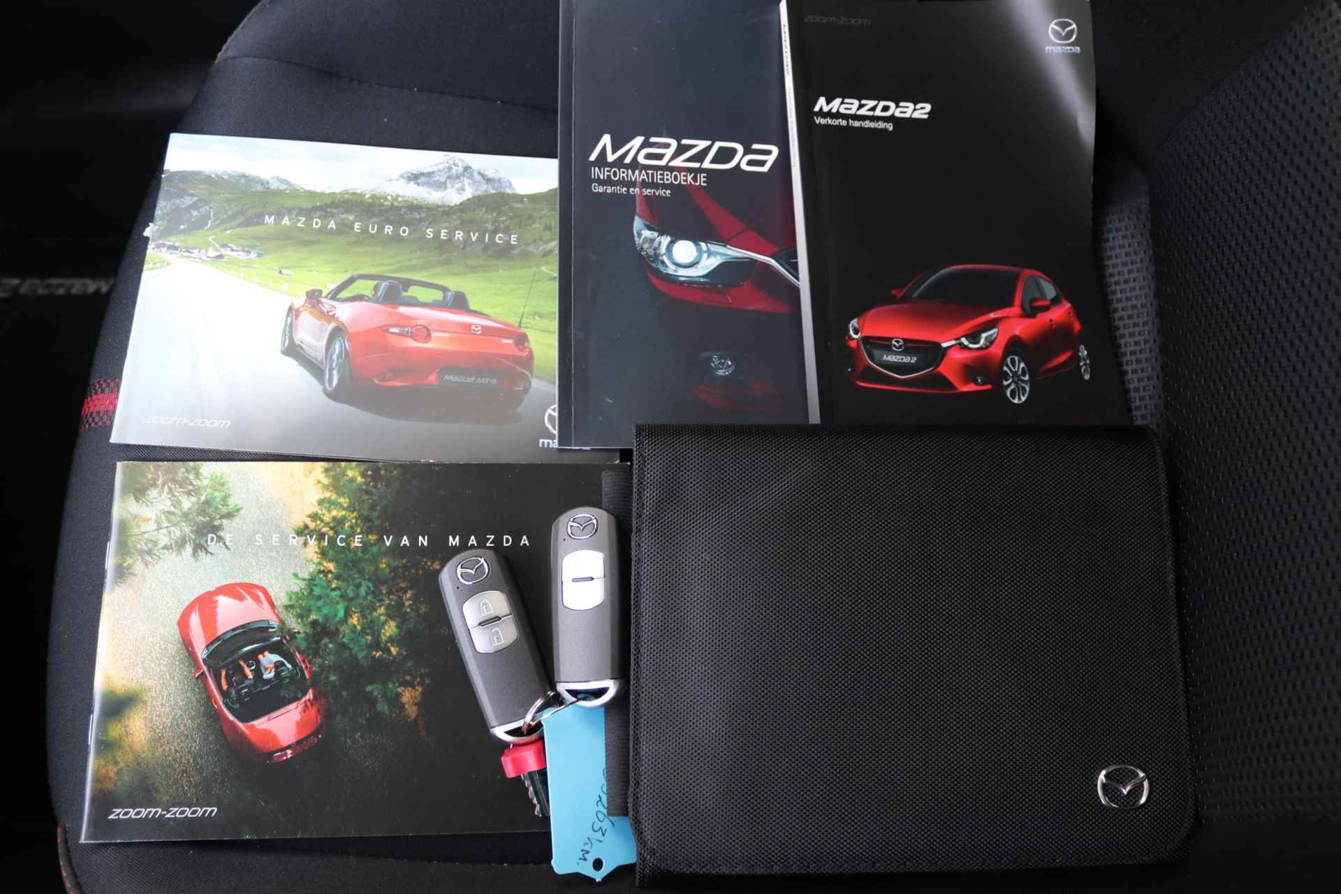 Mazda 2 1.5 Skyactiv-G 90 GT-M | Automaat | Navigatie | Climate Control | LED koplampen | LMV 16" | Trekhaak Afneembaar | Stoelverwarming | - 29/30