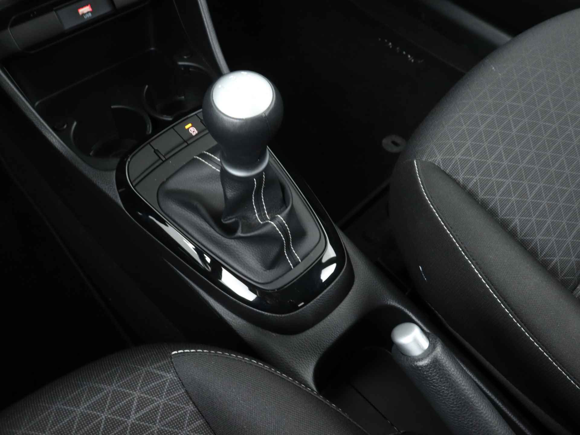 Kia Picanto 1.0 DPi DynamicLine 4-zits | 5-deurs | Parkeercamera | Apple Carplay / Android Auto | - 13/42