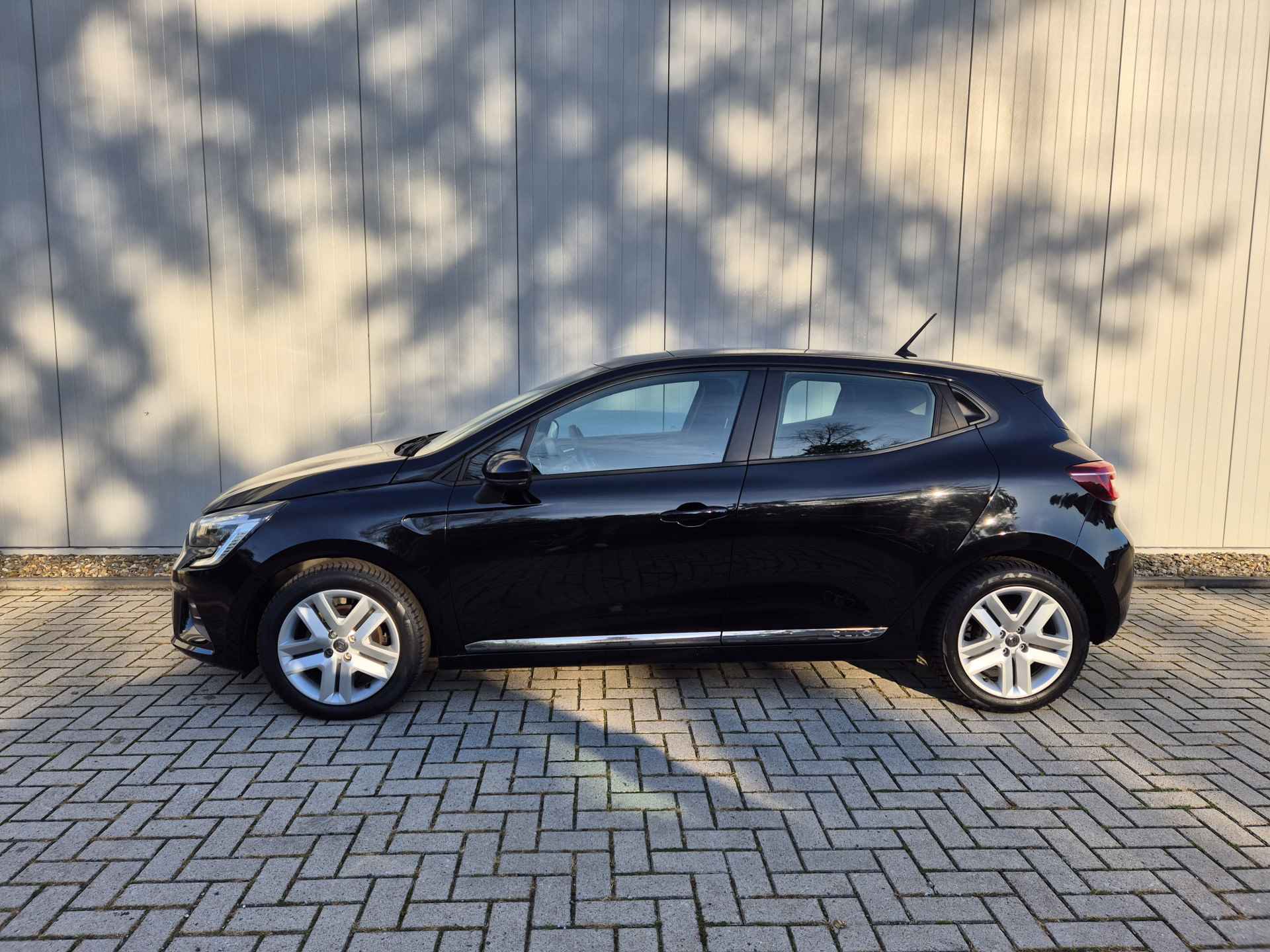 Renault Clio 1.0 TCe Zen | Led | Dab | Android/Apple Carplay - 8/22