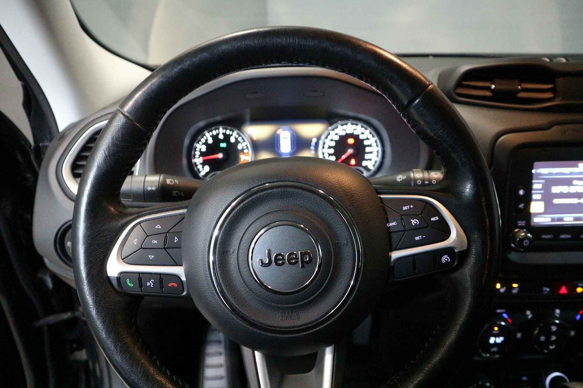 Jeep Renegade 1.4 MultiAir 170pk Limited 4x4 AWD Automaat Navi, DAB, Stoelverwarming - 16/40