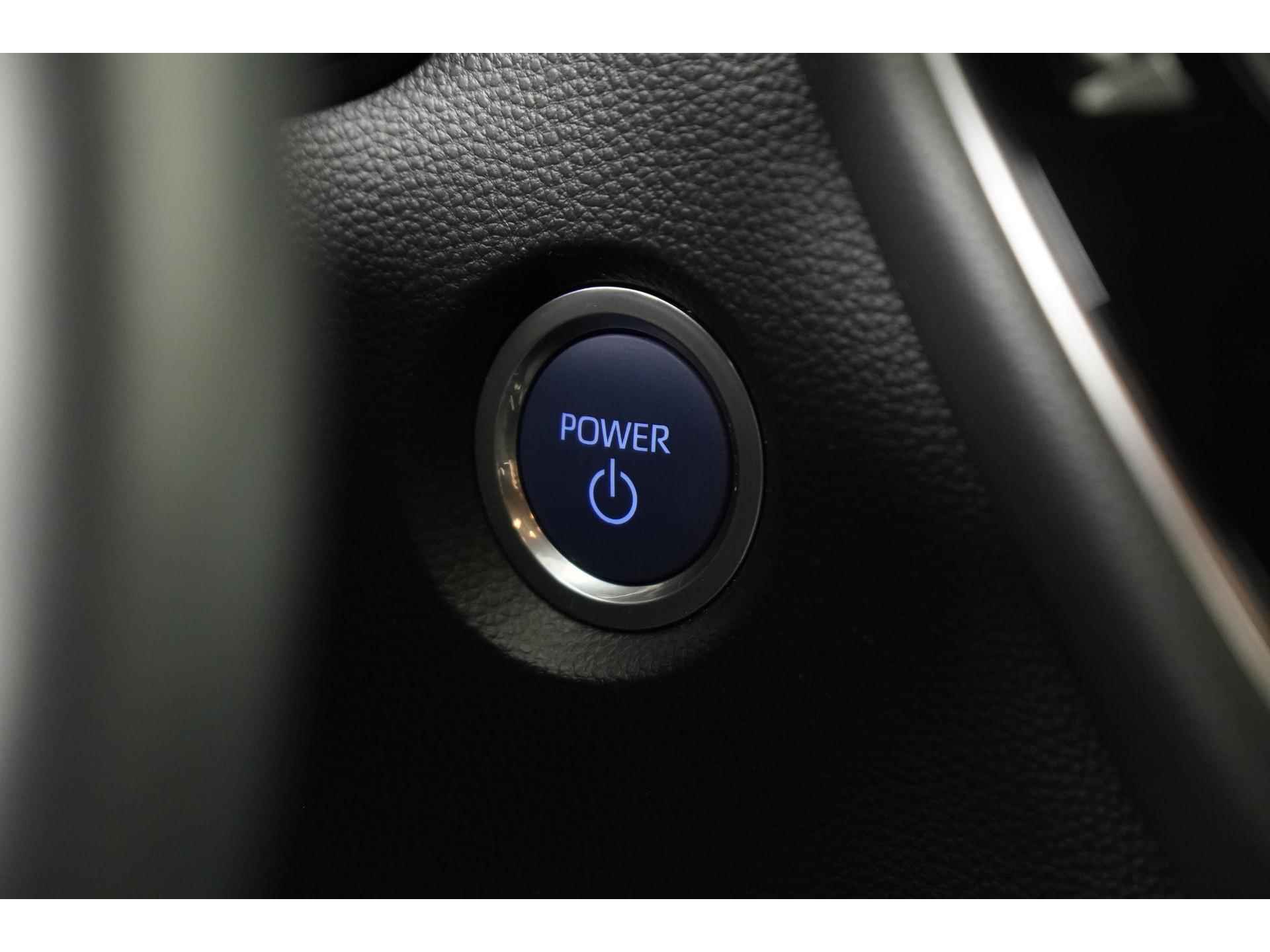 Toyota Corolla 2.0 Hybrid Executive | Leder/alcantara | Blind spot | Camera | Park assist |  Zondag Open! - 30/43