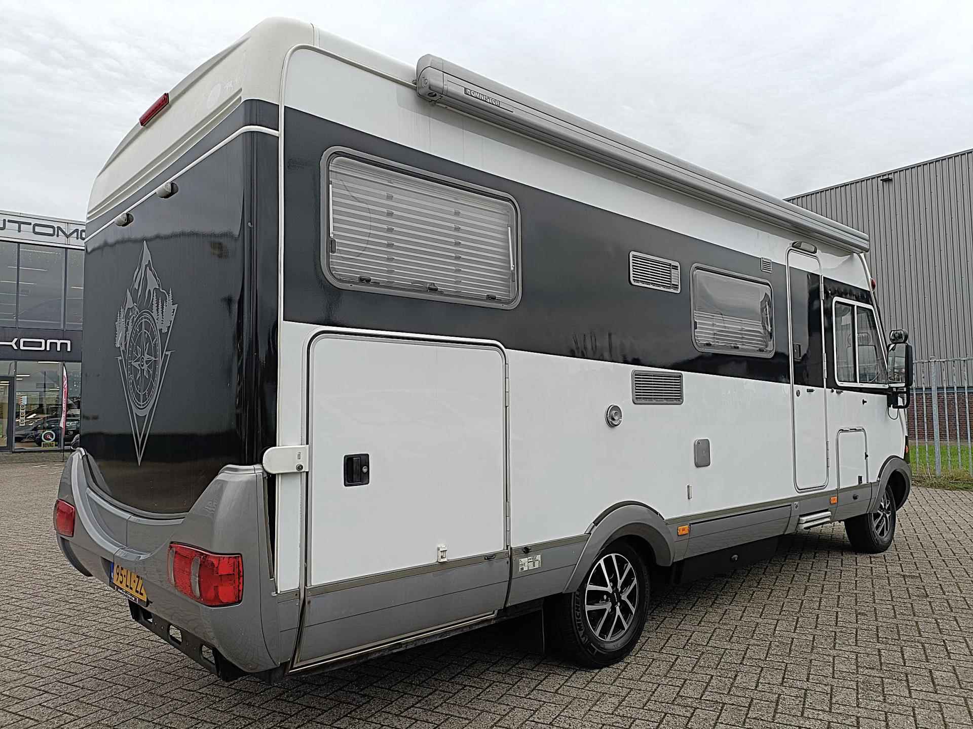 Hymer B 644 2.8 JTD Integraal | 6 SLAAPPLAATSEN | AIRCO | - 10/83