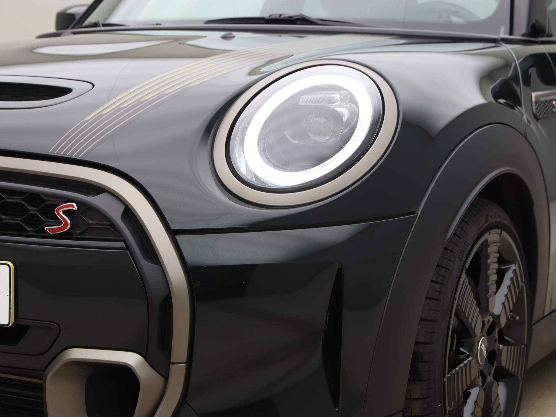 MINI 3-deurs Cooper S Resolute Edition Aut. - 20/23