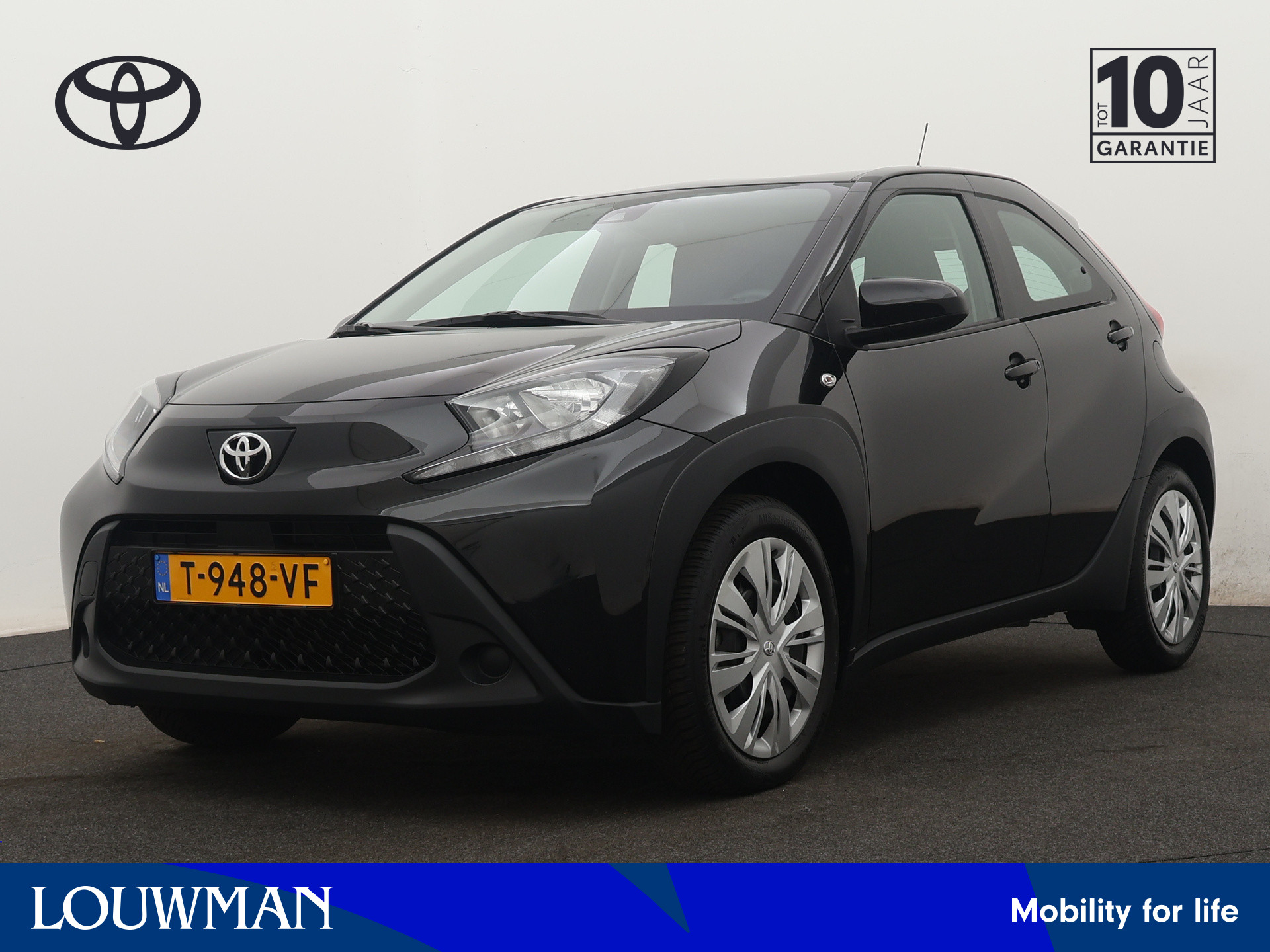 Toyota Aygo X 1.0 VVT-i MT Play | Apple Carplay / Android Auto | Parkeercamera |