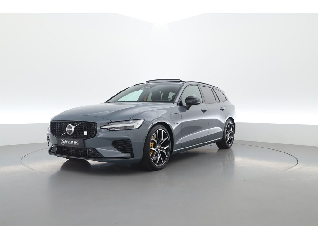 Volvo V60 2.0 455PK T8 Polestar Engineered, Öhlins, Pano-dak, 360 camera