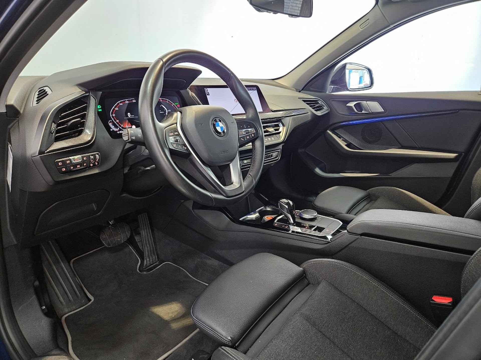 BMW 1-serie 118I Executive Sport Edition / Virtual / LED / NL Auto - 18/47