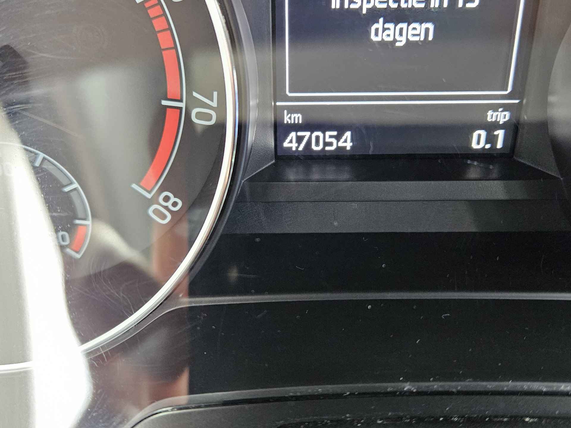 Škoda Fabia 1.0 TSI Sport business Lichtmetalen Velgen | Camera | Apple Carplay & Android Auto - 16/39
