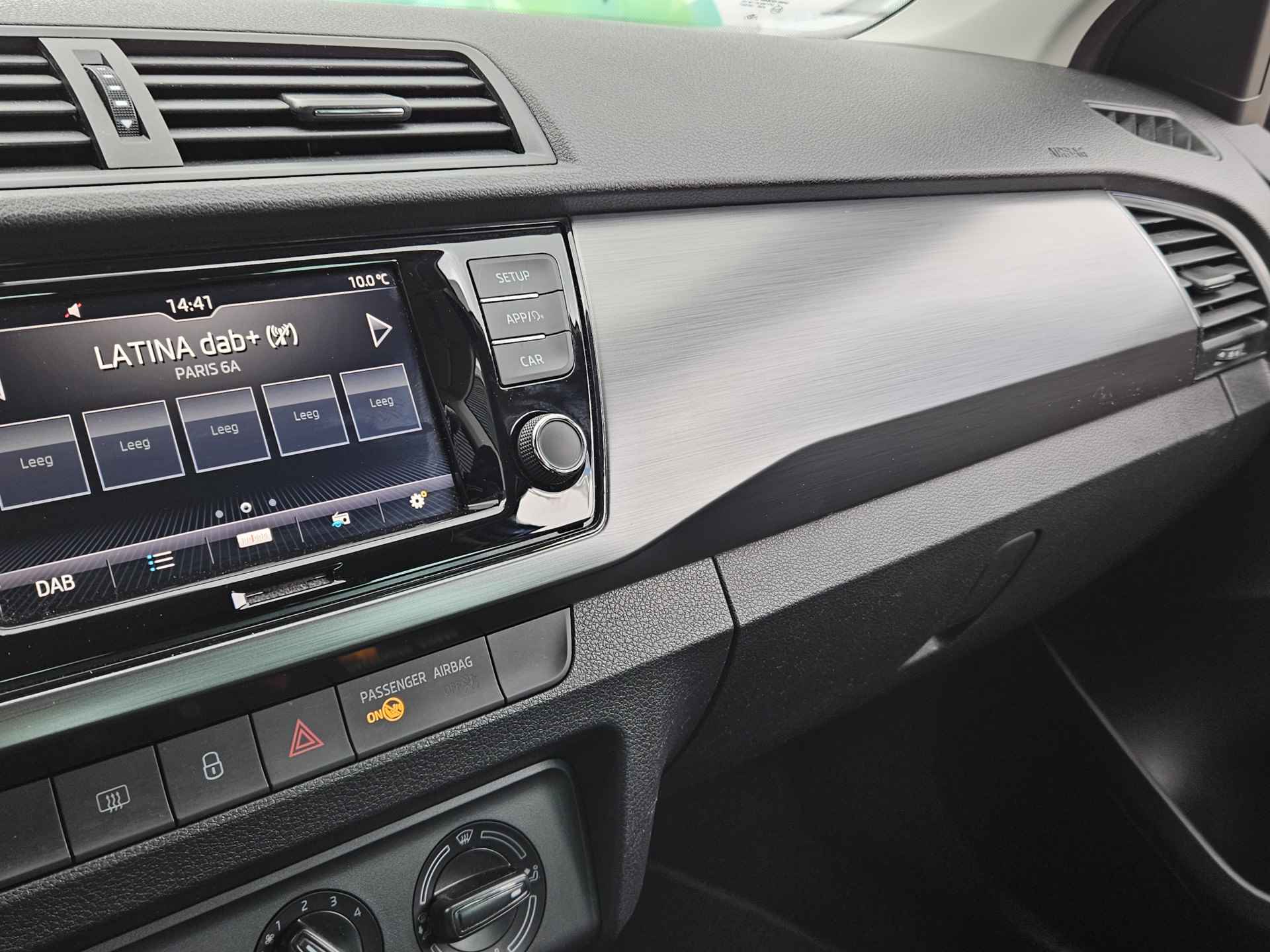 Škoda Fabia 1.0 TSI Sport business Lichtmetalen Velgen | Camera | Apple Carplay & Android Auto - 22/39