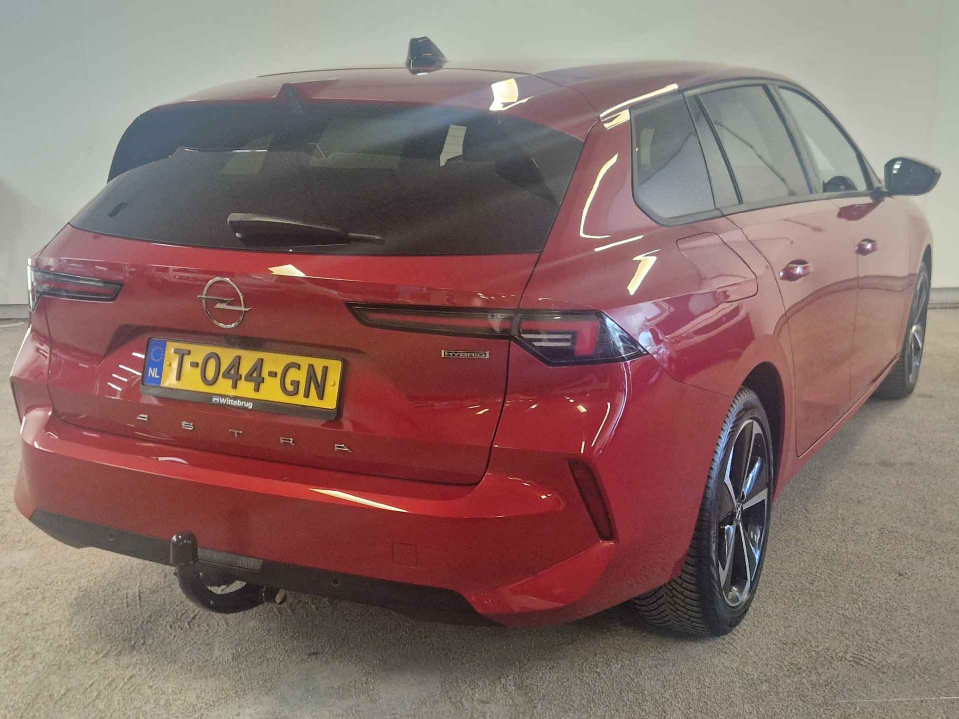 Opel Astra Sports Tourer 1.6 Plug-In Hybrid 180pk Edition | Trekhaak | Winter Pack | Apple Carplay - 20/44