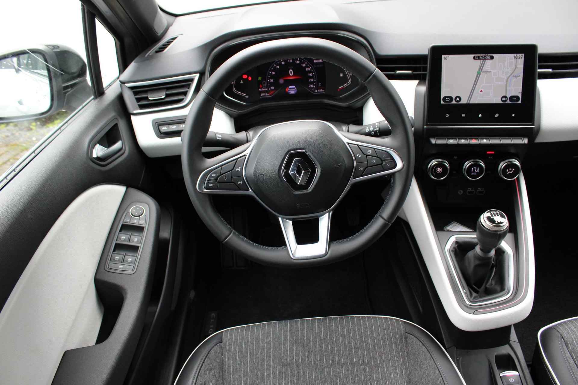 Renault Clio 1.0 TCe 90 Techno | Navi | Clima | Cruise | Half Leder | LED | LMV. | Parkeersensoren + Camera | Geen Import! - 31/34