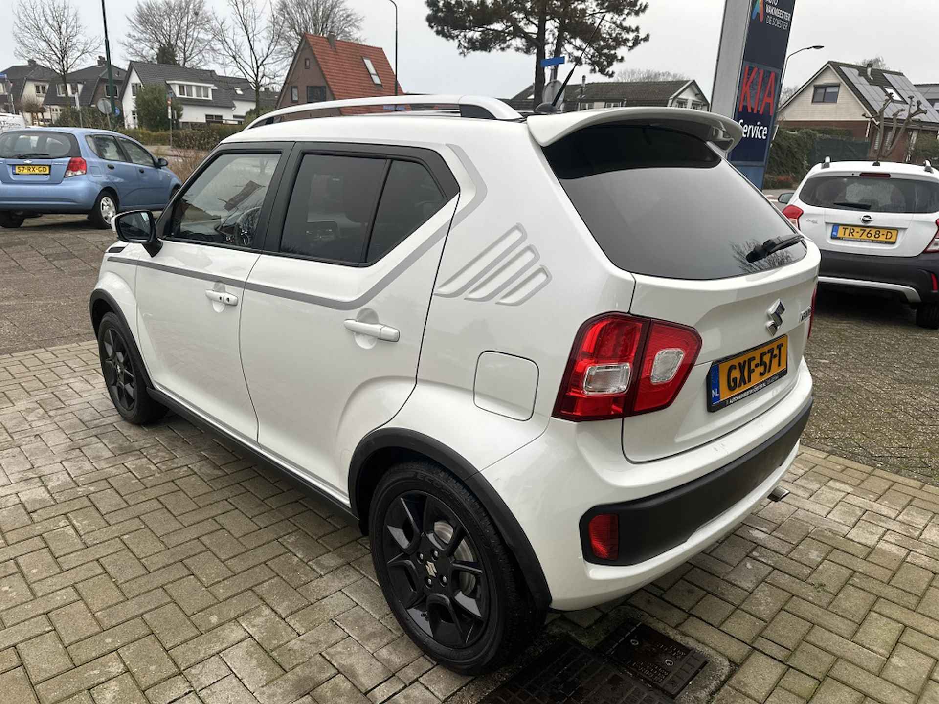 Suzuki Ignis 1.2/AUTOMAAT/NAVI/CRUISE CONTR/STOELVERWARMING/LUXE - 4/26