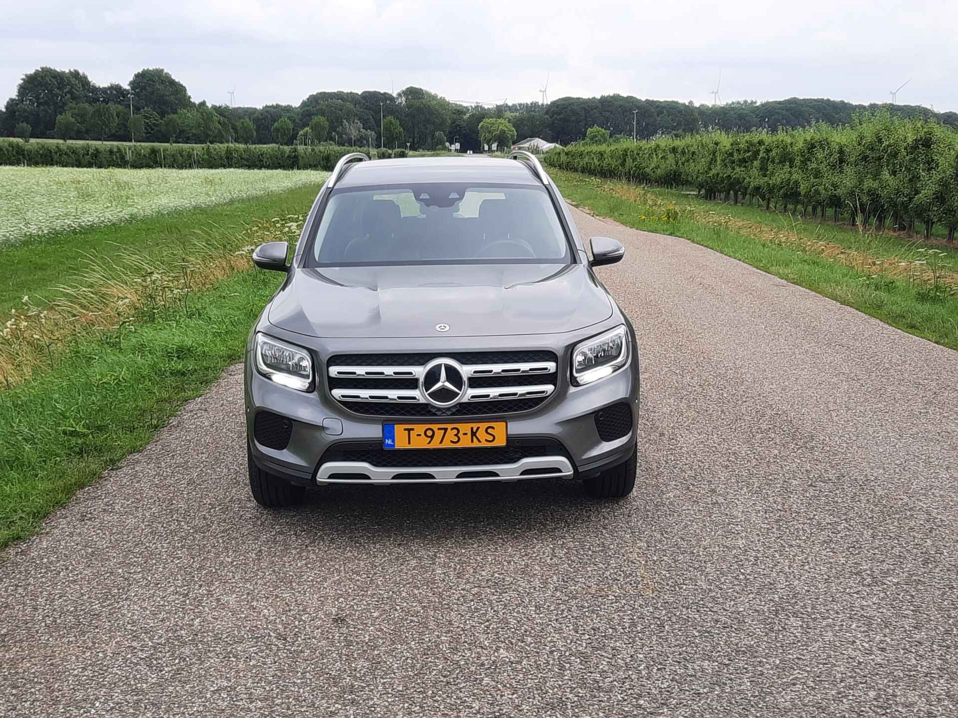 Mercedes-Benz GLB 200 Premium Plus Lage KM |  Trekhaak | Stoelverw | Navigatie | Navi | Digi Dash | Camera - 5/39
