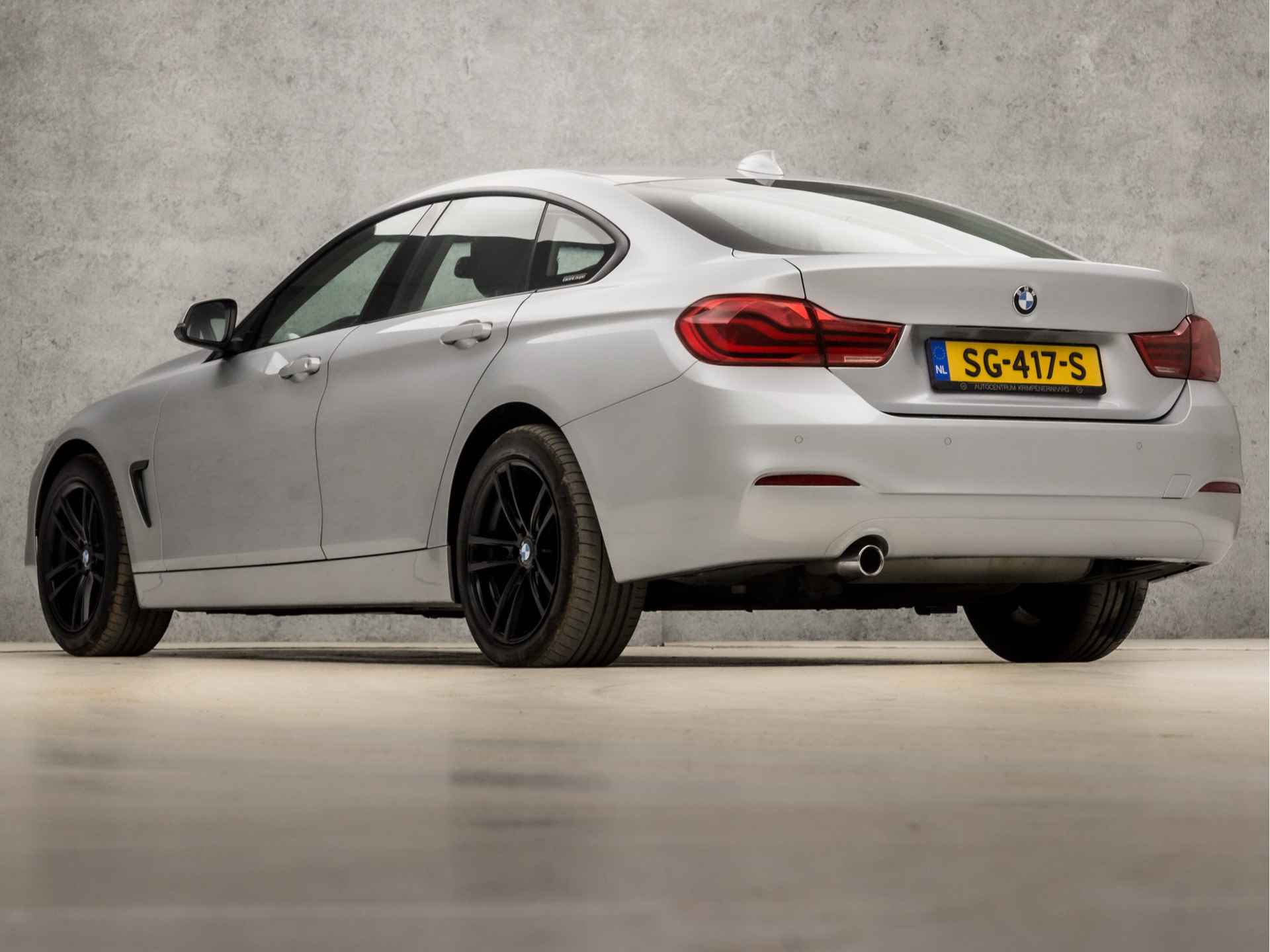 BMW 4 Serie Gran Coupé 418i SportLine Automaat (NAVIGATIE, CLIMATE, LENDESTEUNEN, LED KOPLAMPEN, SPORTSTOELEN, PARKEERSENSOREN, NIEUWE APK, NIEUWSTAAT) - 3/33