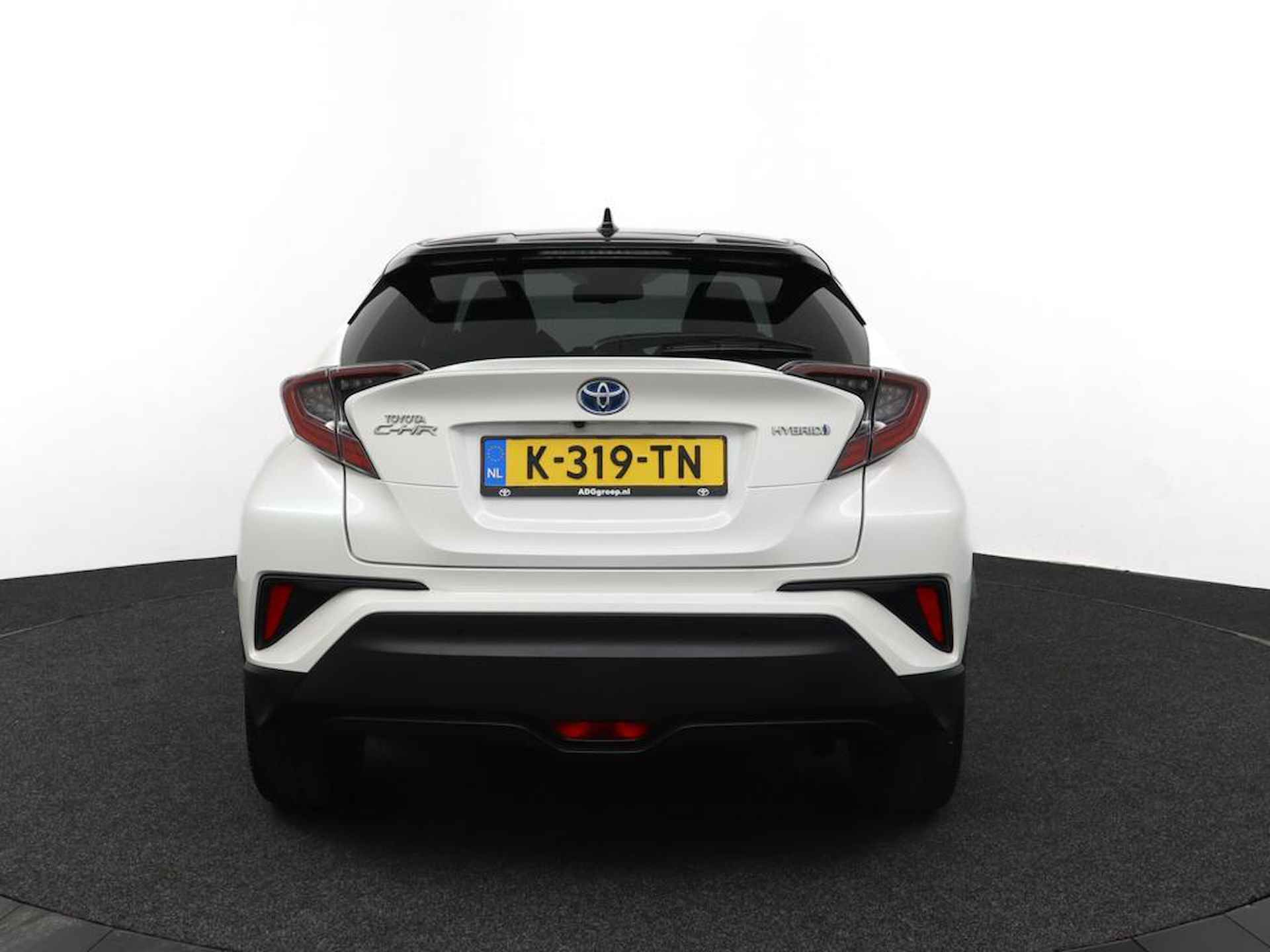 Toyota C-HR 1.8 Hybrid Bi-Tone | LED verlichting | Adaptive Cruise Control | Lederen bekleding | Stoelverwarming | Stuurverwarming | - 35/52