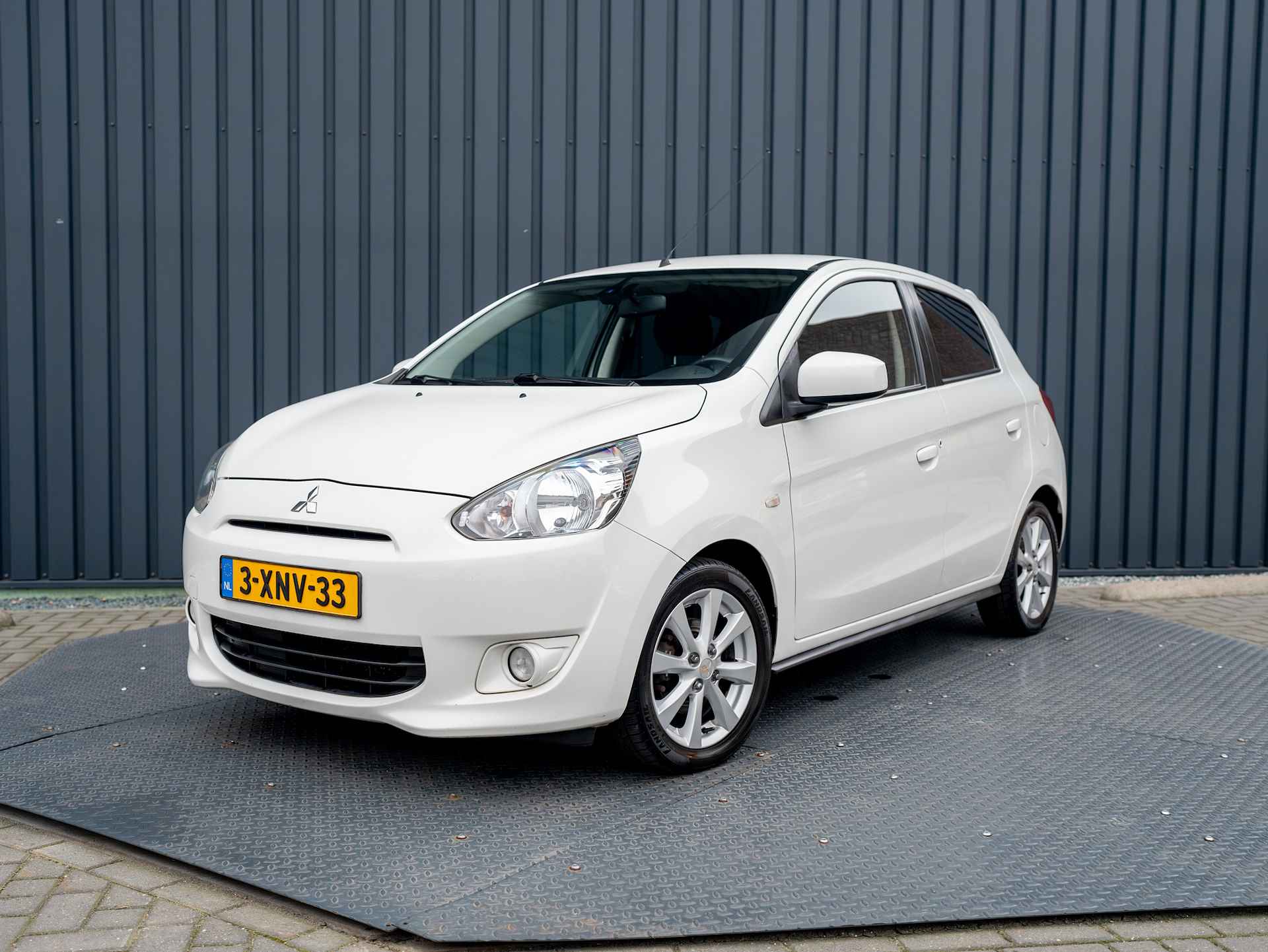 Mitsubishi Space Star 1.2 Intense+ | Keyless | Climate Control | Prijs Rijlaar!! - 32/36