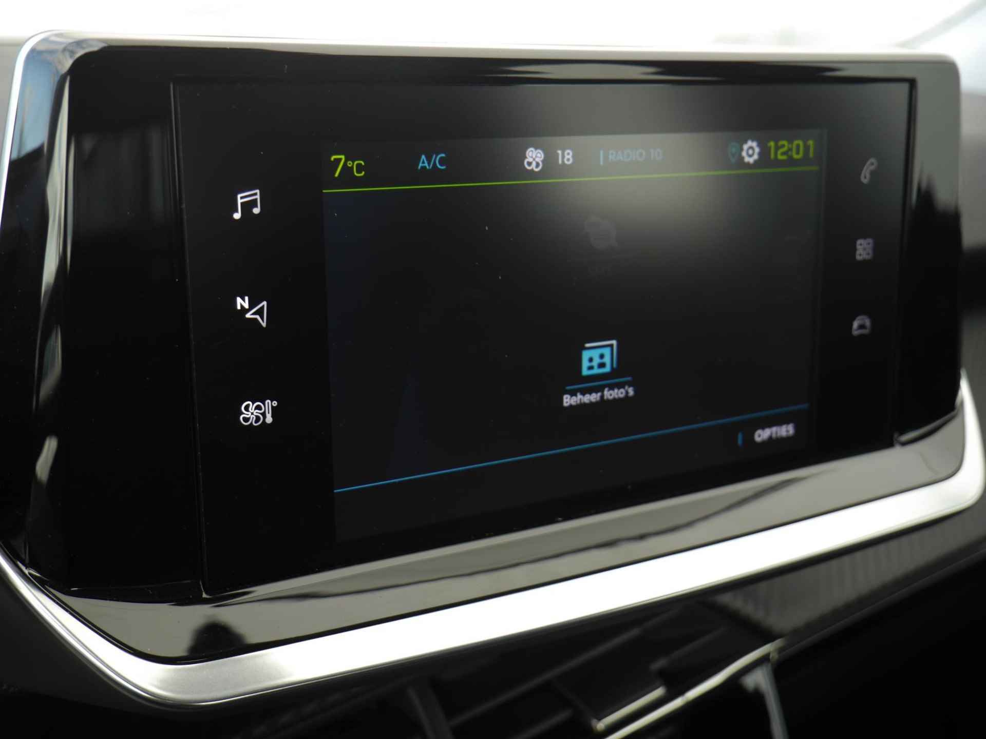 Peugeot e-2008 EV Allure 50 kWh 8% Bijtelling | 1-Fase | Apple Carplay/Android Auto | 3D-Cockpit | 17-Inch Lichtmetalen Velgen | Cruise Control | Camera Achter - 36/59
