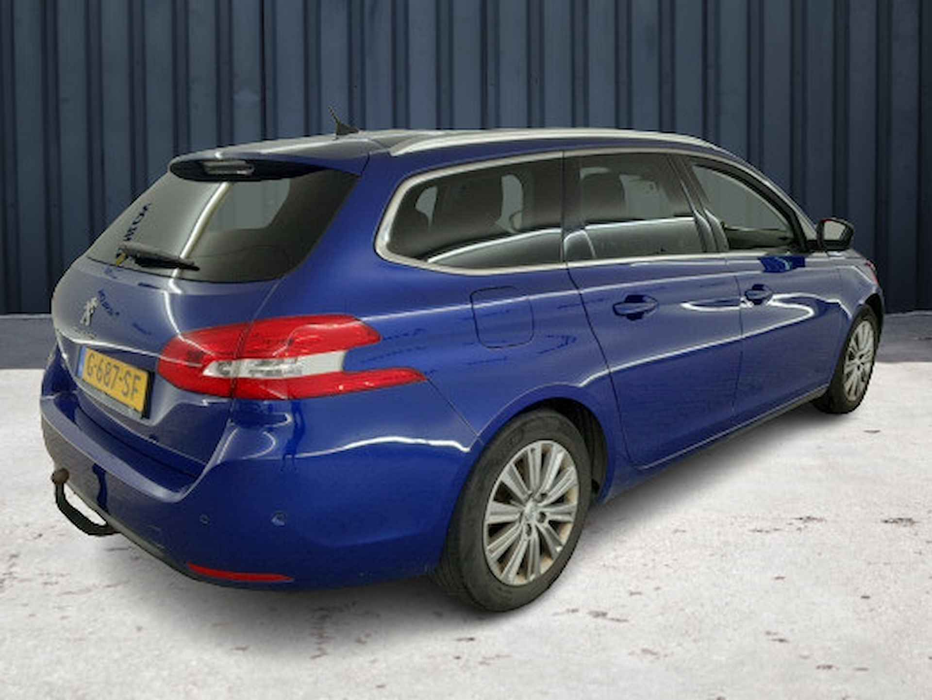 Peugeot 308 SW 1.2 PureTech Blue Lease Premium (131 PK) 1e-Eig. PEUGEOT-Dealer-Onderh. BOVAG-Garantie. NL-Auto. Massage-Functie, Half-Leer, Panoramadak, Navigatie/Apple-Carplay/Android-Auto, Adaptive-Cruisecontrol, Keyless-Entry/Start, Parkeersens DAB, Stoelverwarming, Licht-Zicht-Pakket, Lm-Velgen-16Inch, Privacy-Glas - 4/20