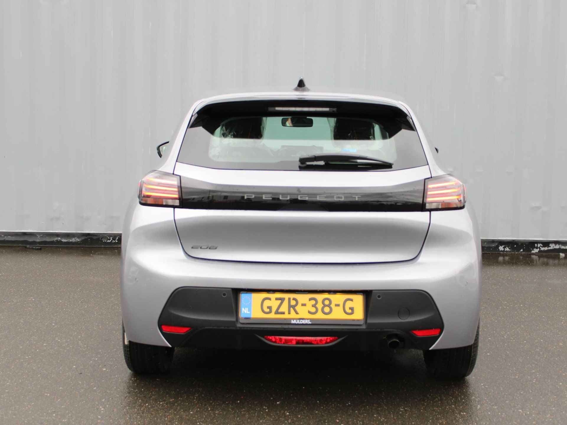 Peugeot 208 1.2 PureTech 75 Style i-Connect Advanced Navigatie - 6/19