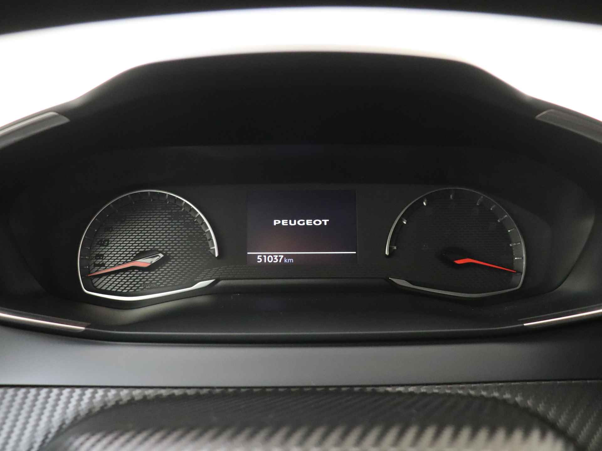 Peugeot 208 1.2 PureTech Active Pack | Navigatie | Lichtmetalen Velgen | Cruise Control | Parkeersensoren - 8/41