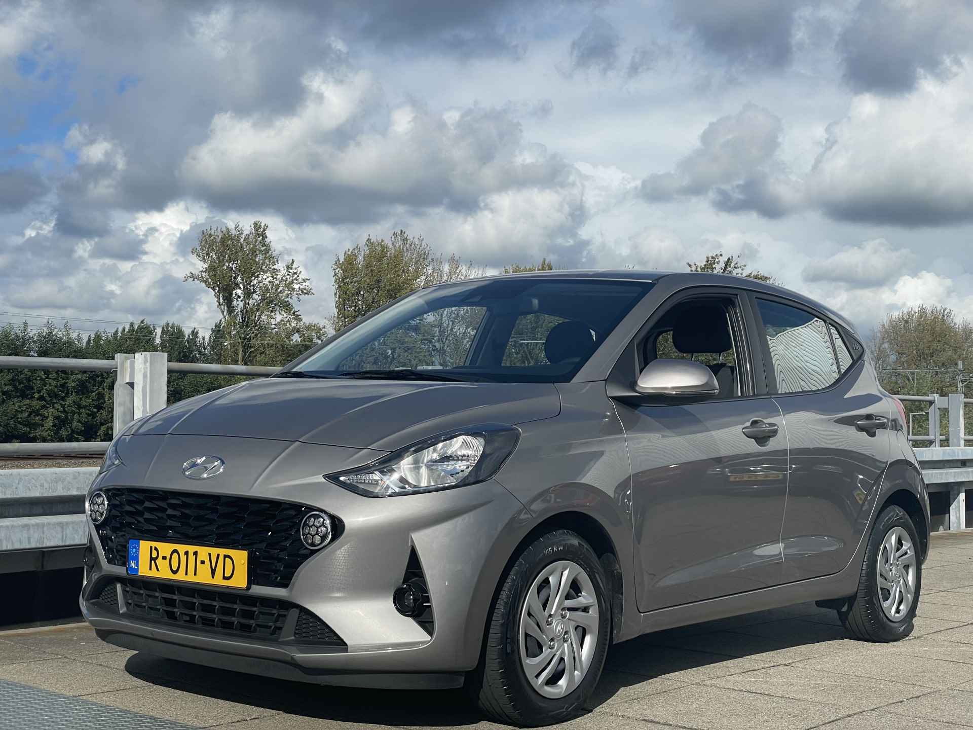 Hyundai i10 1.0 Comfort | Cruise Control | Airconditioning | Apple Carplay & Android Auto | Rijklaarprijs! | - 6/34