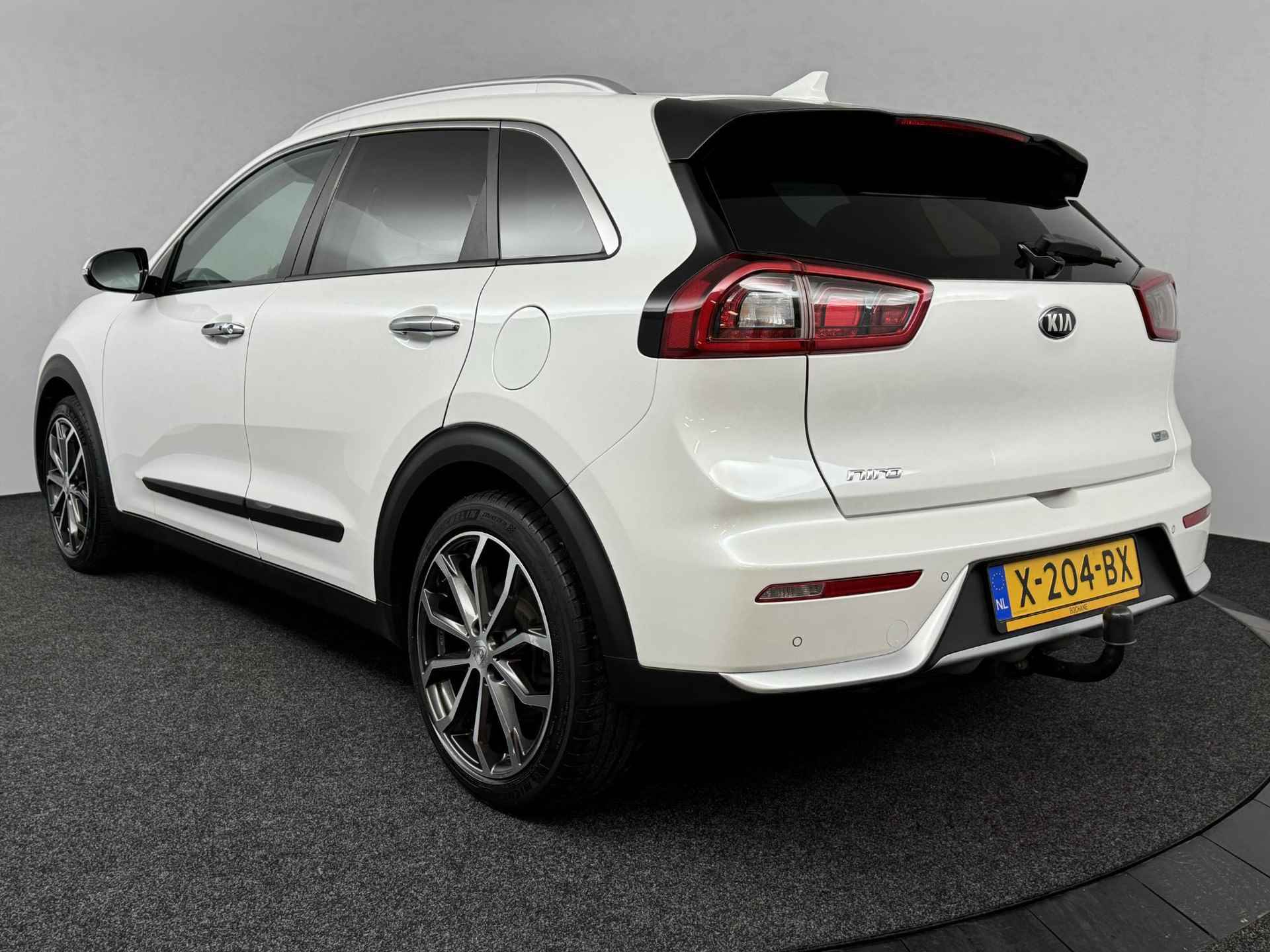 Kia Niro 1.6 GDi Hybrid DCT6 Design Edition | Automaat | Camera | 18" LMV. | JBL | Historie! - 7/53