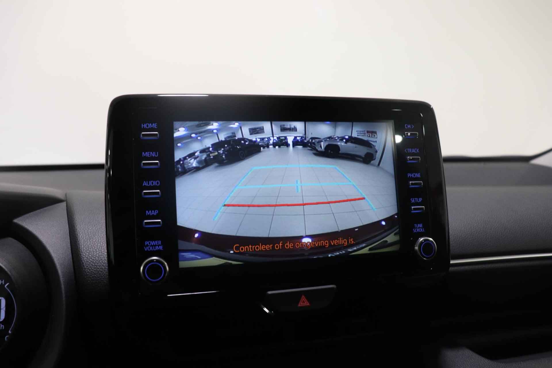 Toyota Yaris 1.5 Hybrid Style, Camera, Adaptive cruisecontrol, Stoelverwarming, Apple carplay / Android auto! - 6/39