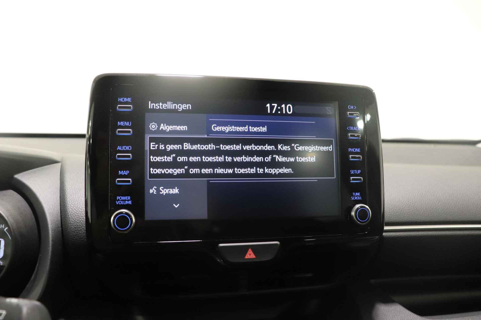 Toyota Yaris 1.5 Hybrid Style, Camera, Adaptive cruisecontrol, Stoelverwarming, Apple carplay / Android auto! - 32/39