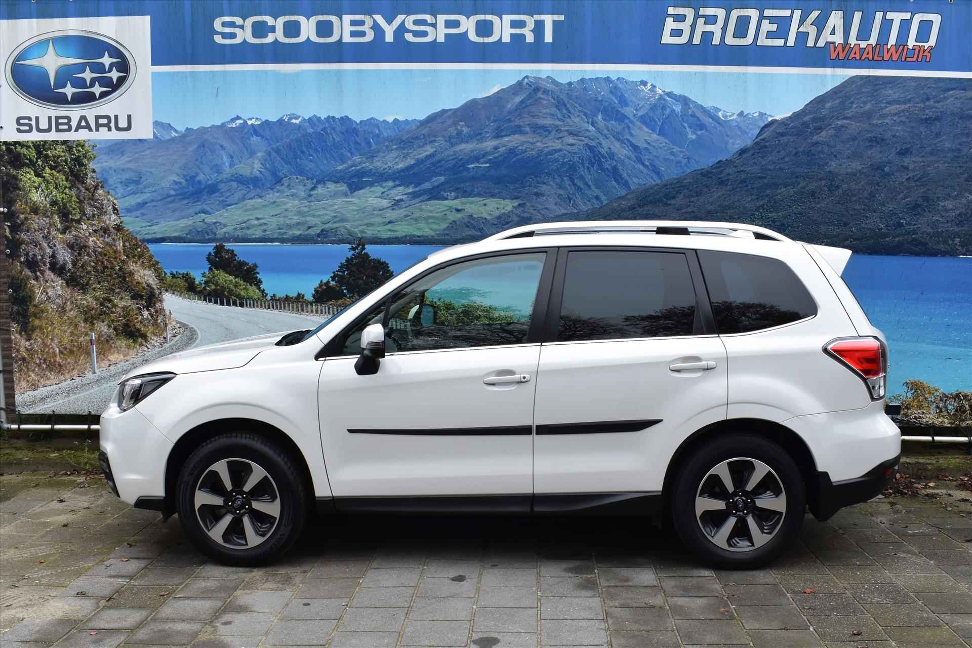 Subaru Forester 2.0i 150pk AWD CVT Premium - 28/43