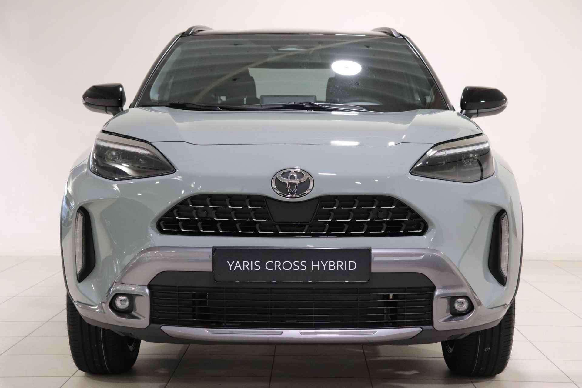 Toyota Yaris Cross 1.5 Hybrid 130 Launch Edition, BSM, Draadloos Apple Carplay & Android Auto, Stuur en Stoelverwarming, JBL, Parkeersensoren voor en achter! - 25/38