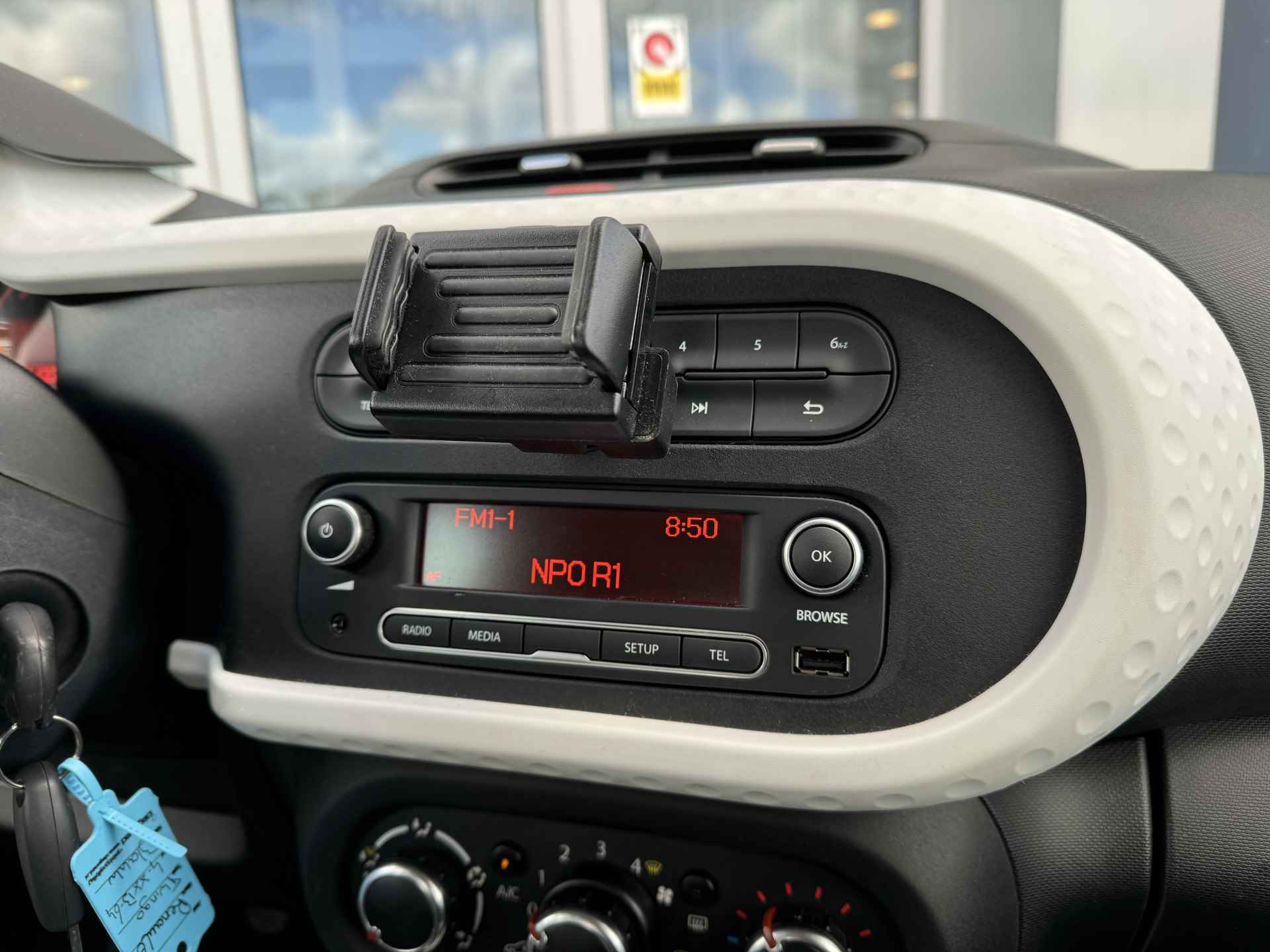 Renault Twingo 1.0 SCe 70PK Expression | Cruise Control | Airco | Radio | Elektr. ramen - 21/27