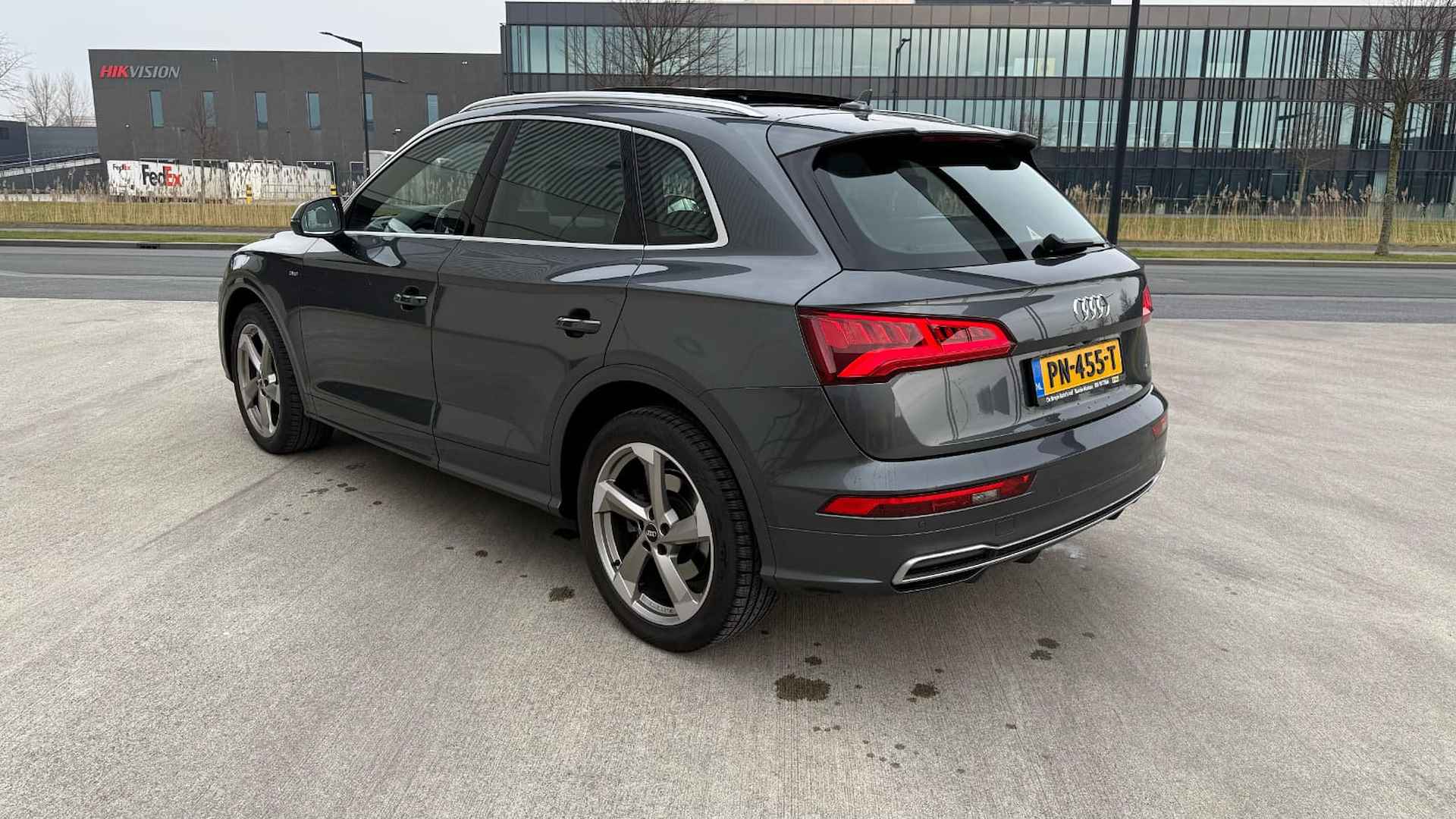 Audi Q5 2.0 TFSI quattro Launch Edition S-Line 2x | Vol | NL-Auto | Luchtvering | Pano | Elekt.haak | Vitrual Cockpit | Carplay - 7/26