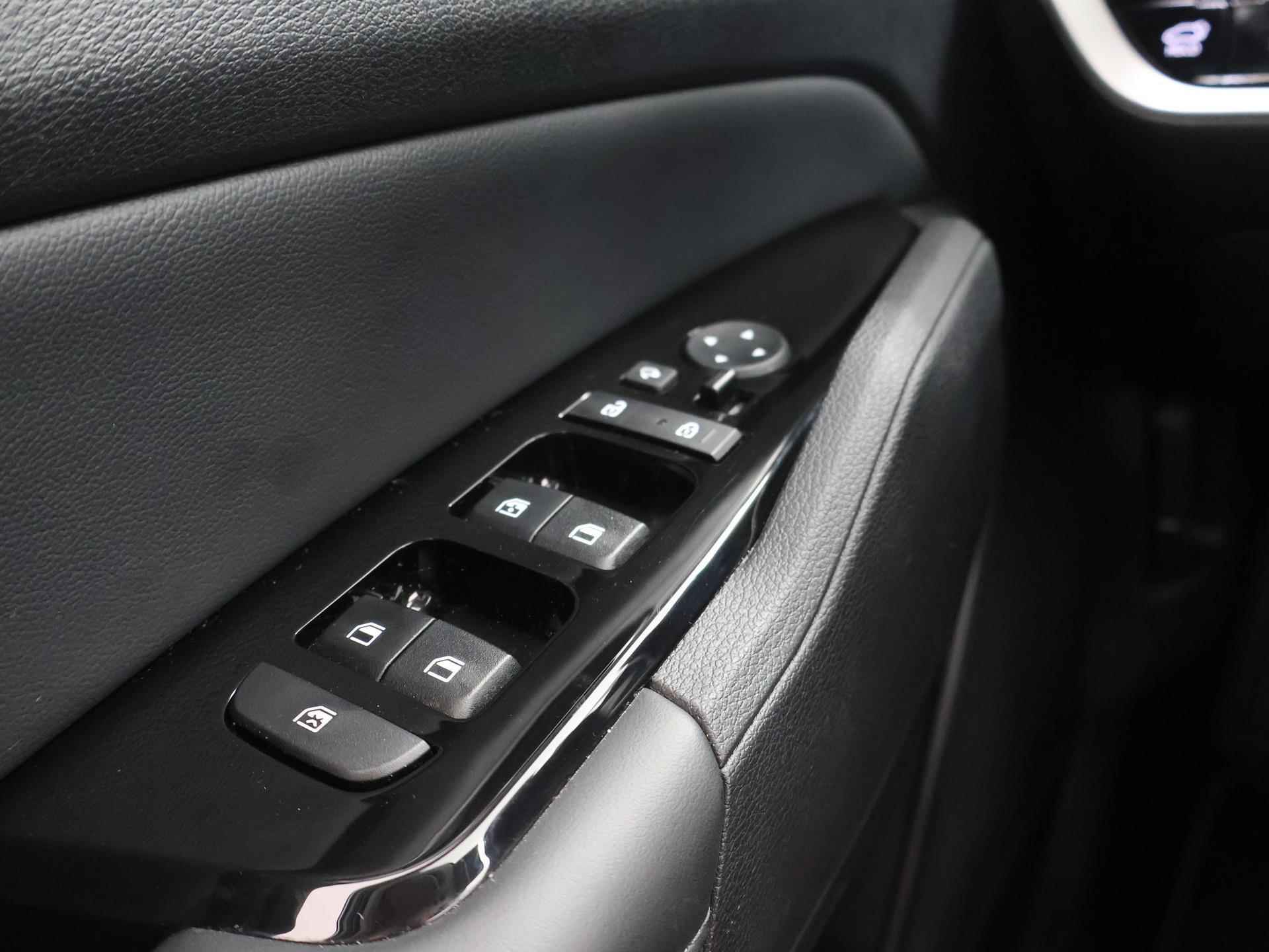 Kia Sportage 1.6 T-GDi Plug-in Hybrid DynamicPlusLine | Panoramadak | Stoel/Stuurwielverwarming | Dodehoekdetectie | Elektrisch verstelbare voorstoelen | Keyless Go - 36/44