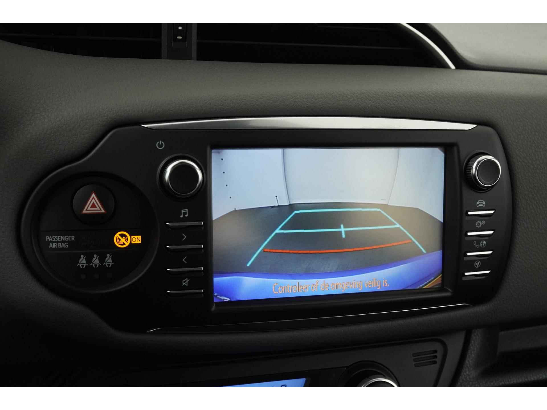 Toyota Yaris 1.5 VVT-i Active Automaat | Camera | Zondag Open! - 19/40