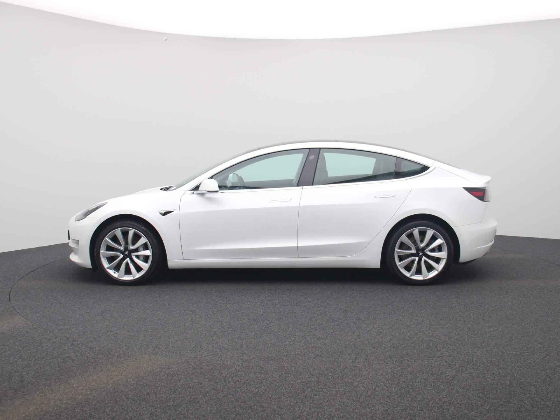 Tesla Model 3 Long Range AWD 75 kWh | ACHTERUITRIJCAMERA | PANORAMADAK | LEDEREN STOELEN | NAVIGATIE | CLIMATE CONTROL | CRUISE CONTROL | LED VERLICHTING | ELEKTRISCHE STOELEN VOOR | - 4/38