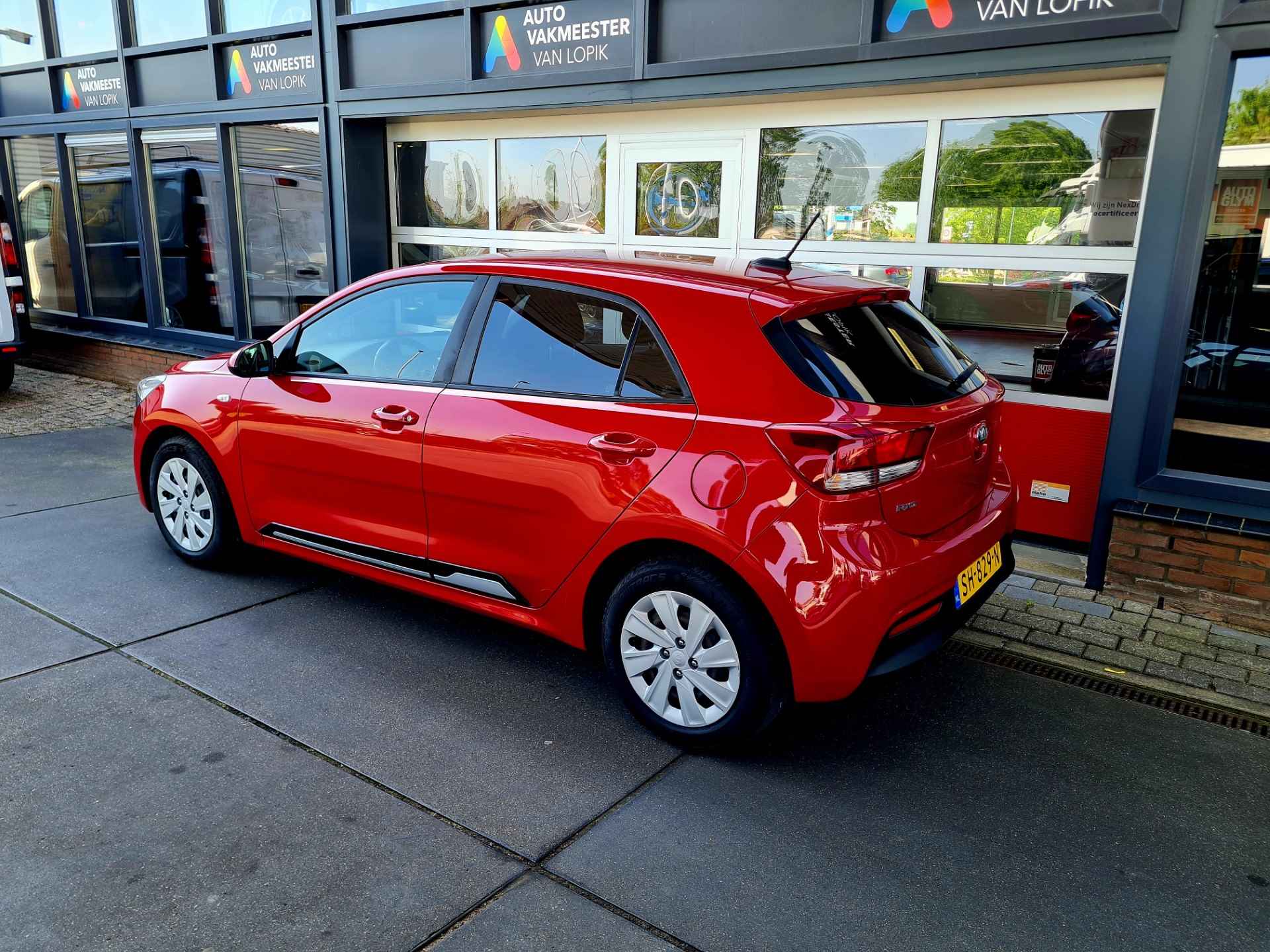 KIA Rio 1.0 T-GDI 100pk ComfortPlusLine Navigator Trekh. All-in prijs + 12 mnd garantie. - 4/37