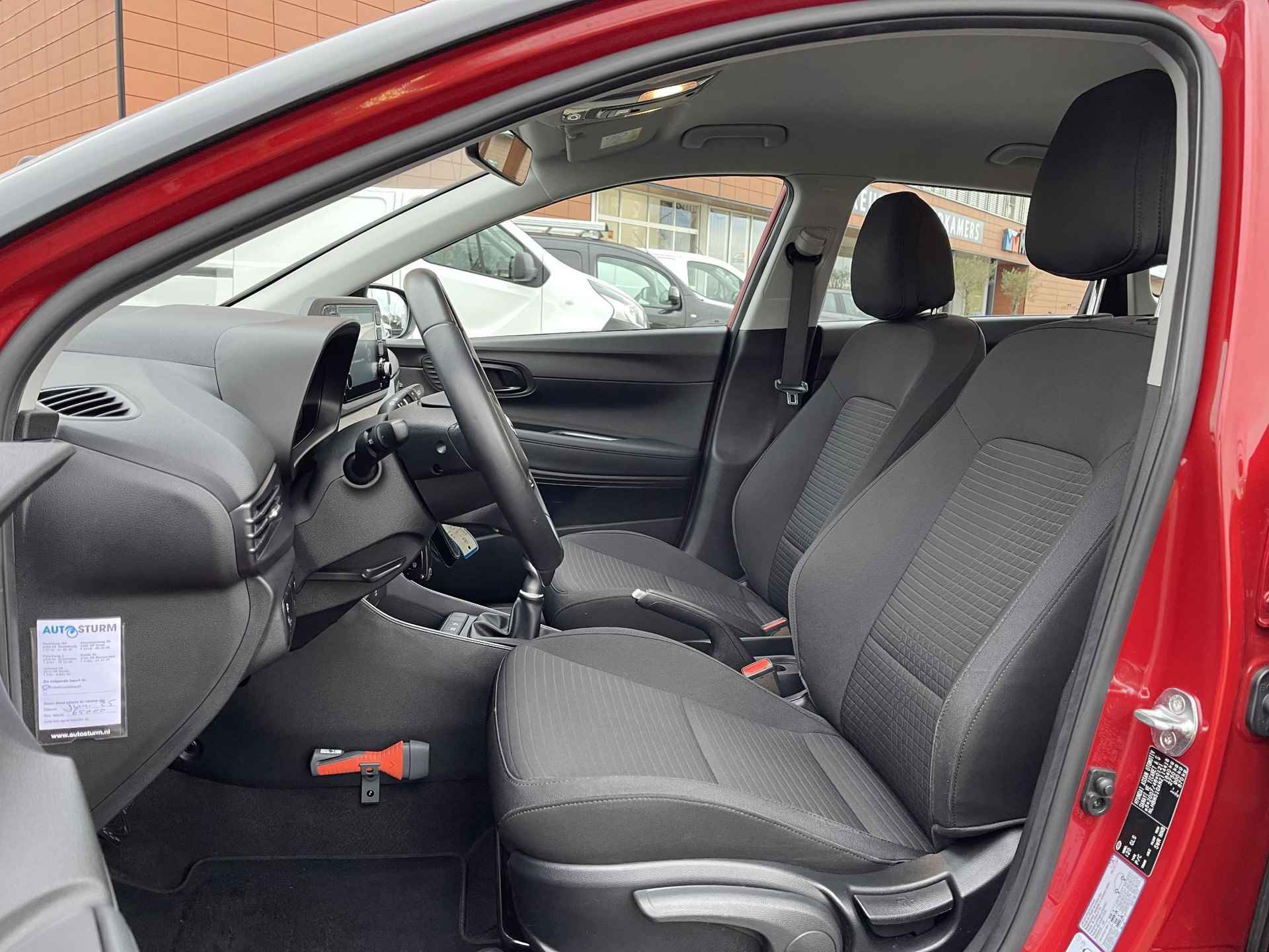 Hyundai i20 1.0 T-GDI Comfort | Two-Tone Lakkleur | Apple Carpaly/Android Auto | Camera | Cruise Control | Airco | Digitaal Instrumentenpaneel | Rijklaarprijs! - 9/23