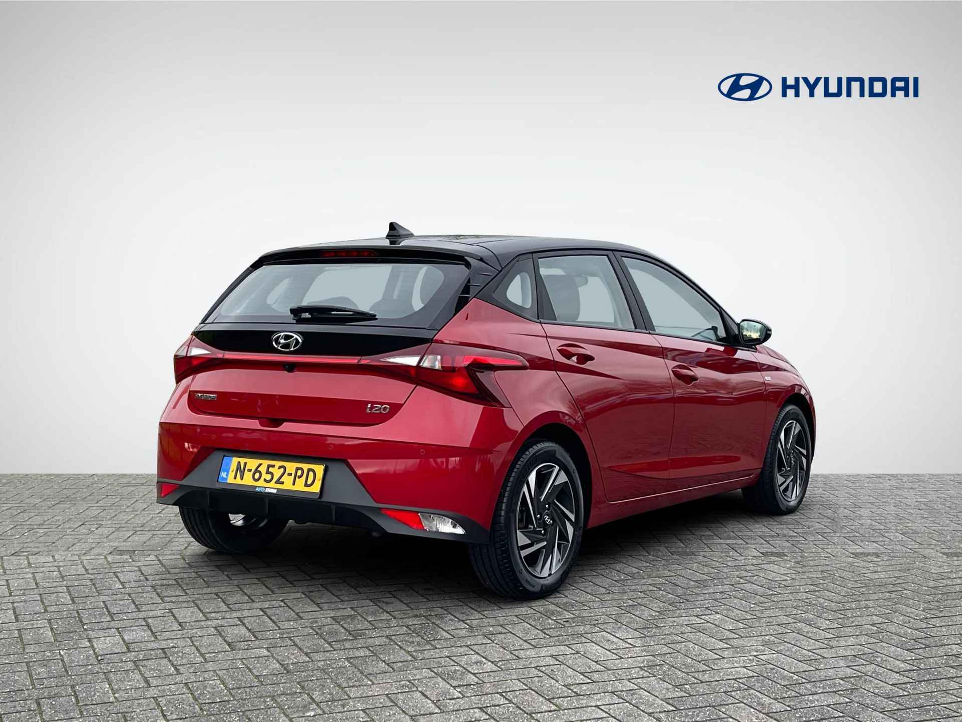 Hyundai i20 1.0 T-GDI Comfort | Two-Tone Lakkleur | Apple Carpaly/Android Auto | Camera | Cruise Control | Airco | Digitaal Instrumentenpaneel | Rijklaarprijs! - 4/23