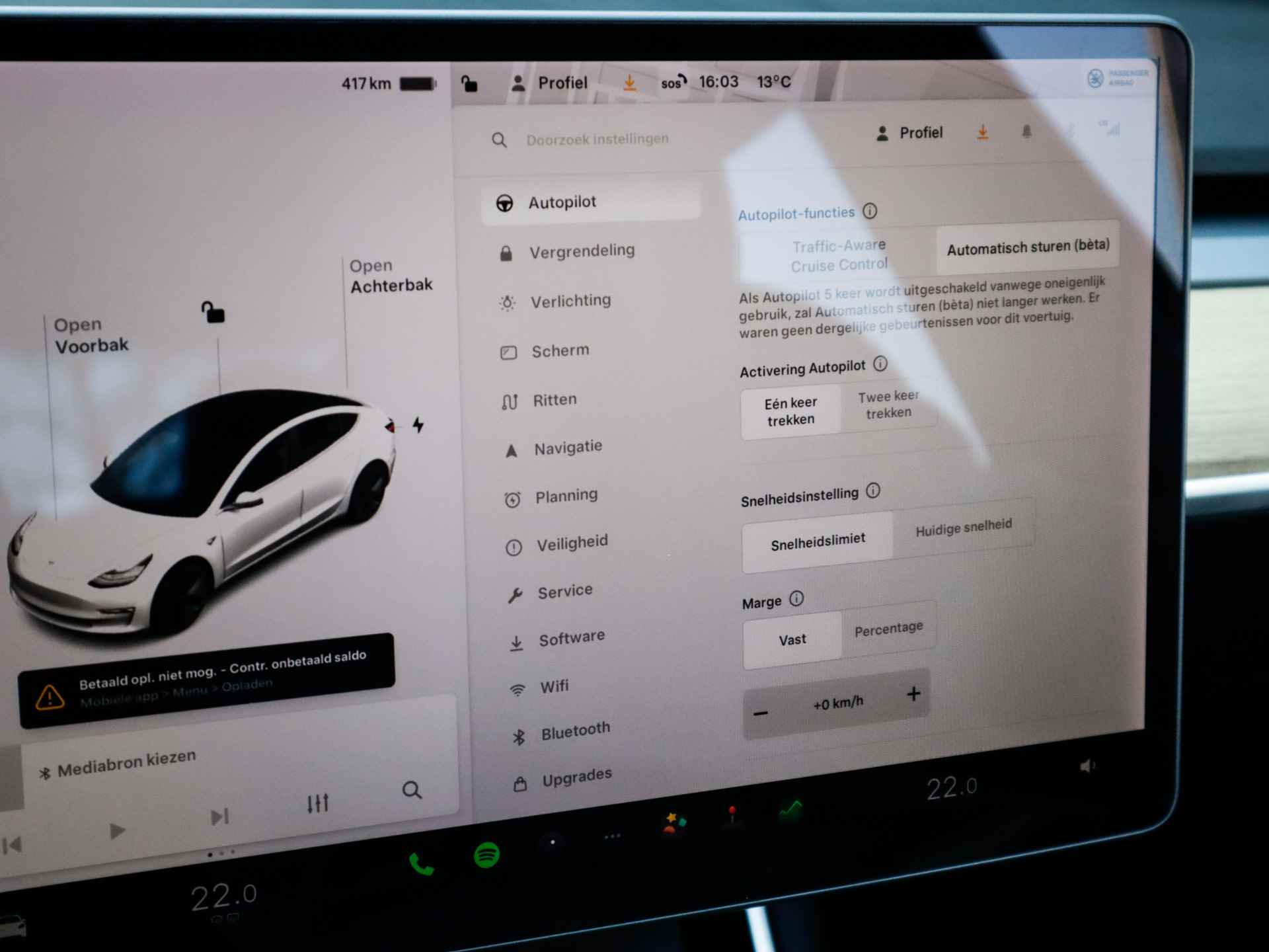 Tesla Model 3 Long Range AWD 75 kWh (461 PK) 1e-Eig, Tesla-Dealer-Onderh, 12-Mnd-BOVAG, NL-Auto, Leer, Panoramadak, Autopilot, Keyless-Entry/Start, Achteruitrijcamera, Parkeersensoren-V+A, Stoelverwarming-V+A, Premium-Audio, Bluetooth, Licht-Zicht-Pakket, Lm-Velgen-18Inch, Privacy-Glas - 30/39