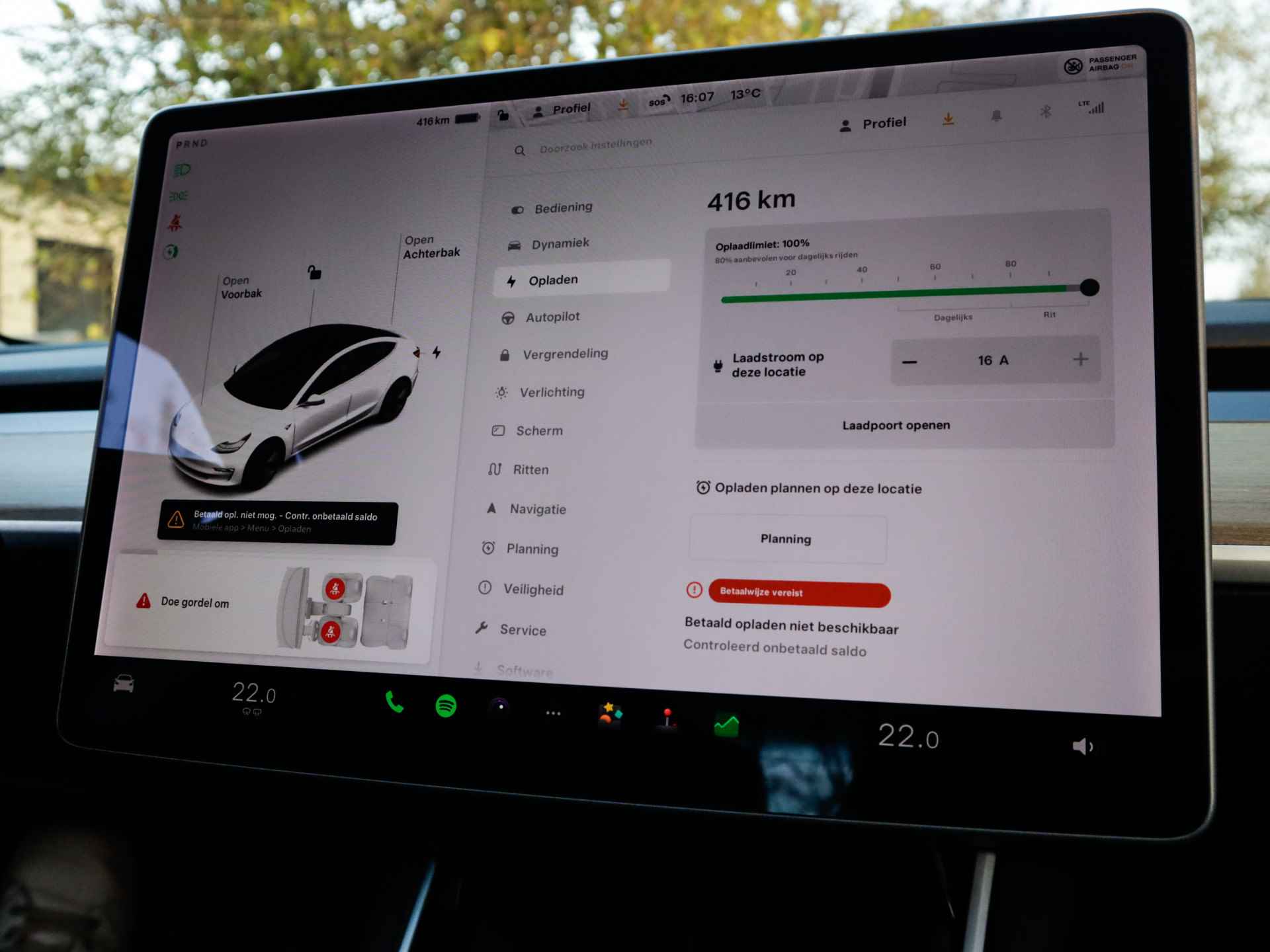 Tesla Model 3 Long Range AWD 75 kWh (461 PK) 1e-Eig, Tesla-Dealer-Onderh, 12-Mnd-BOVAG, NL-Auto, Leer, Panoramadak, Autopilot, Keyless-Entry/Start, Achteruitrijcamera, Parkeersensoren-V+A, Stoelverwarming-V+A, Premium-Audio, Bluetooth, Licht-Zicht-Pakket, Lm-Velgen-18Inch, Privacy-Glas - 32/39